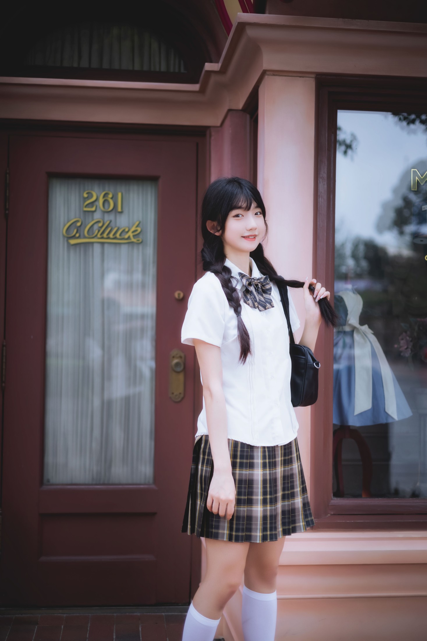 图片[3]-Aurora小茗 – 《迪士尼在逃JK》[46P]-COS写真在线网