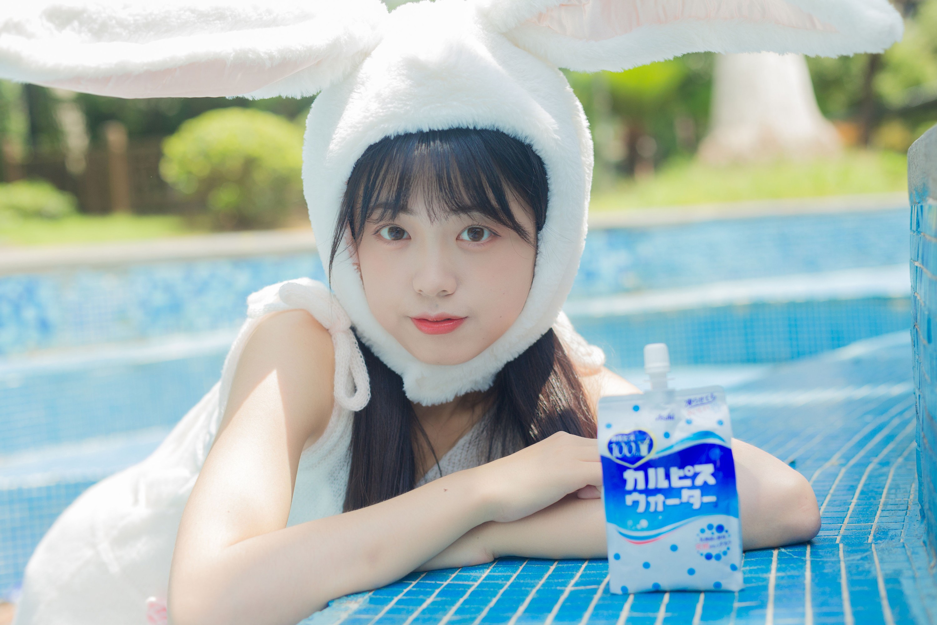图片[5]-一只暖暖 – 《夏日泳池的兔子》[36P]-COS写真在线网