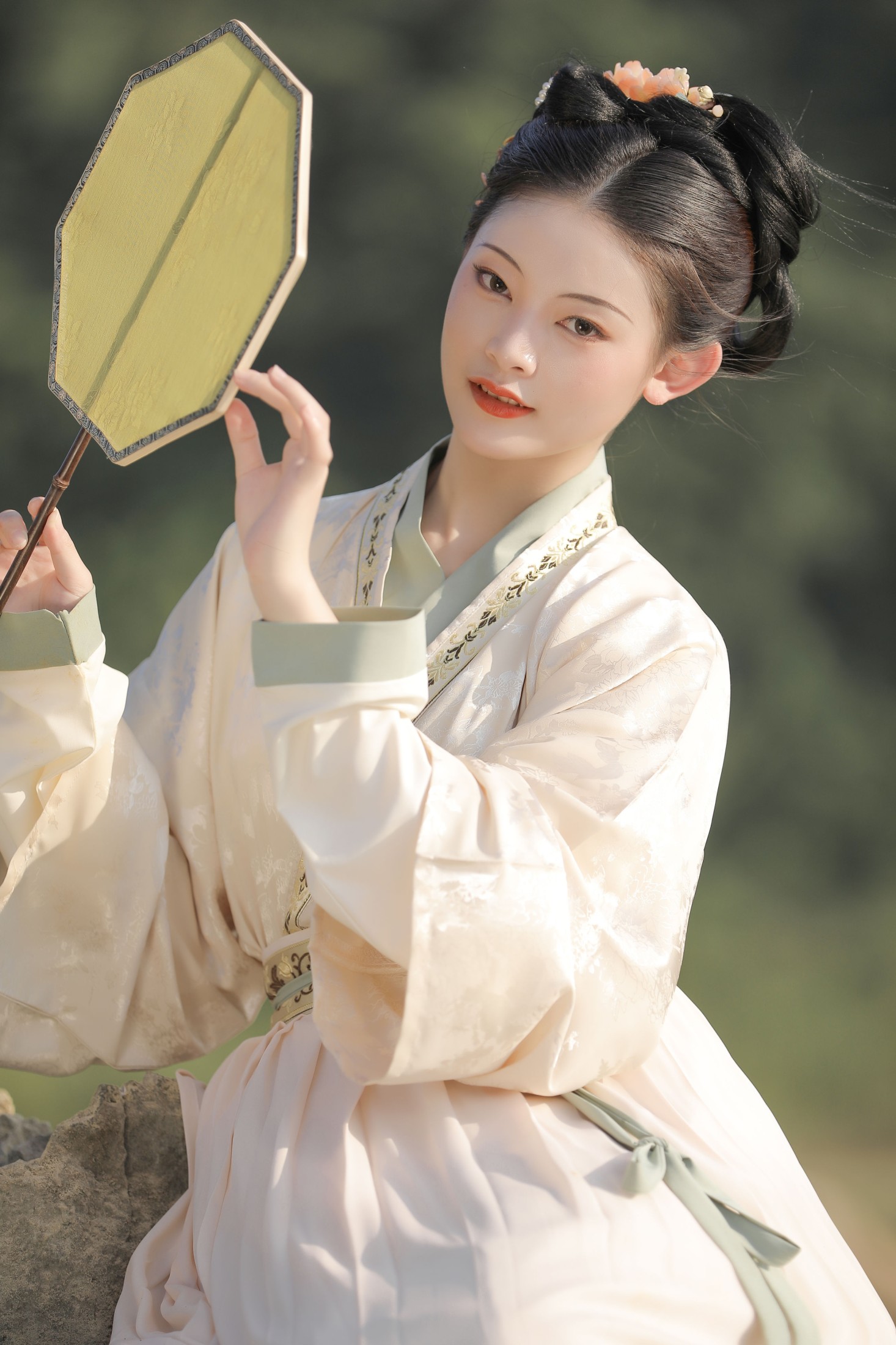 图片[4]-岳红橙黄绿蓝靛紫铮 – 《山水之间 》[22P]-COS写真在线网