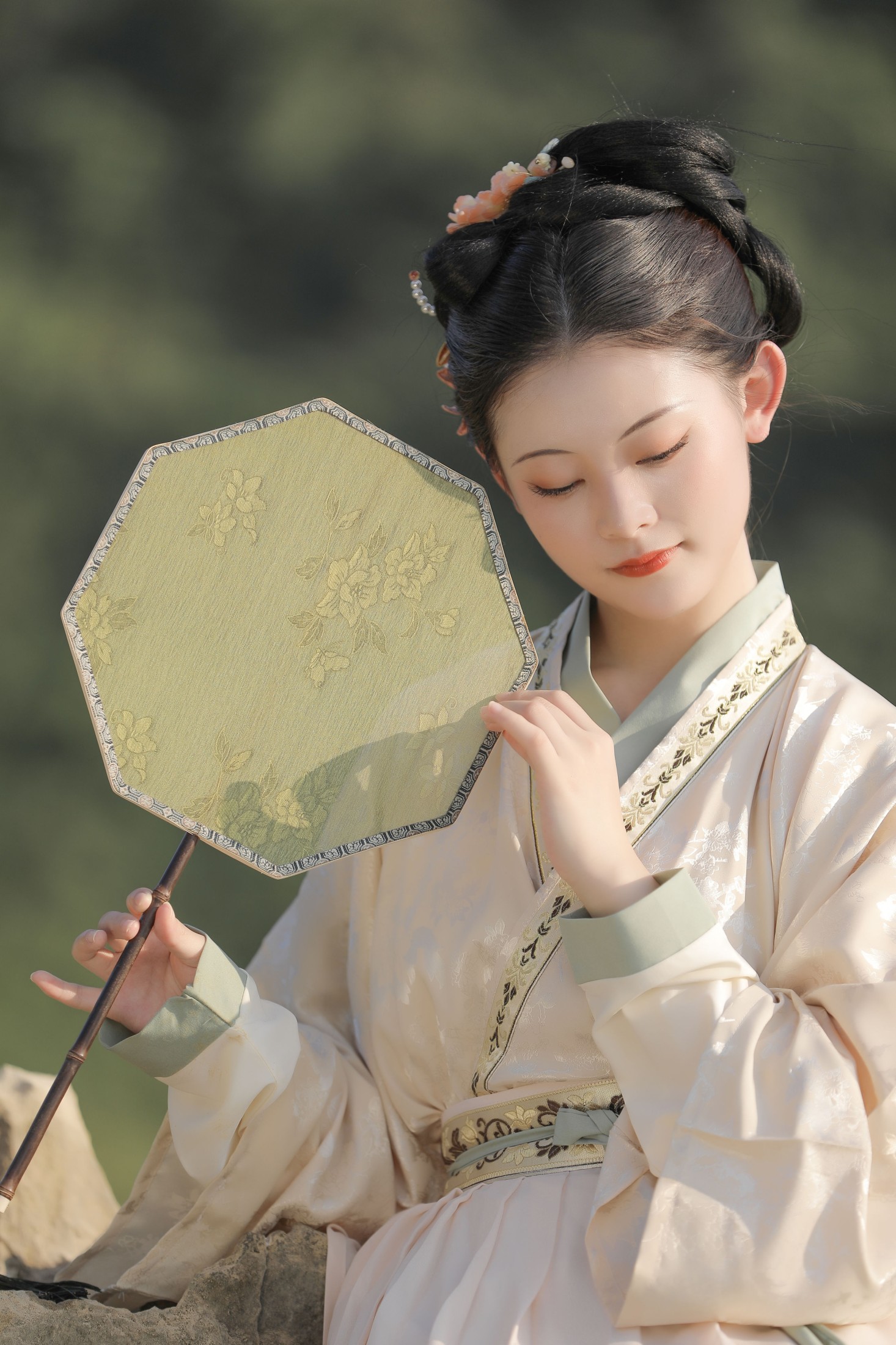 图片[5]-岳红橙黄绿蓝靛紫铮 – 《山水之间 》[22P]-COS写真在线网