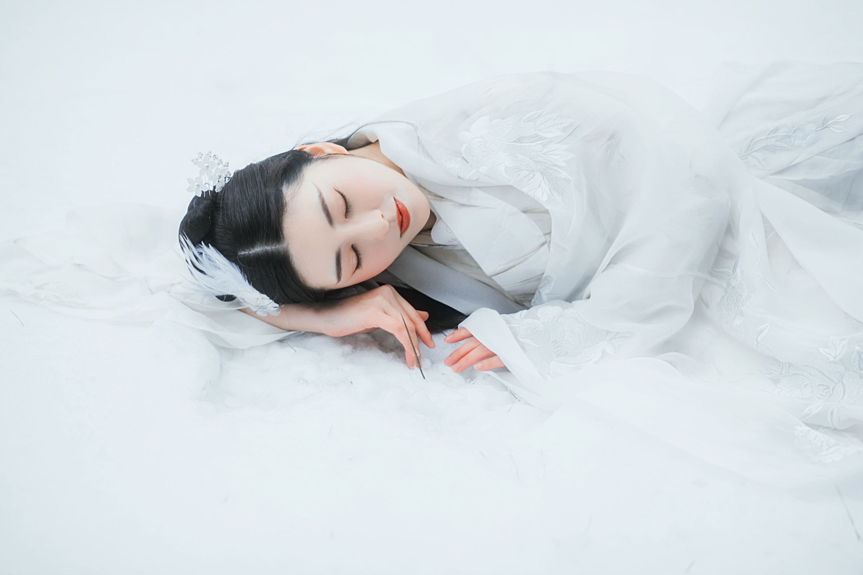 图片[5]-雨琪 – 《雪女》[22P]-COS写真在线网