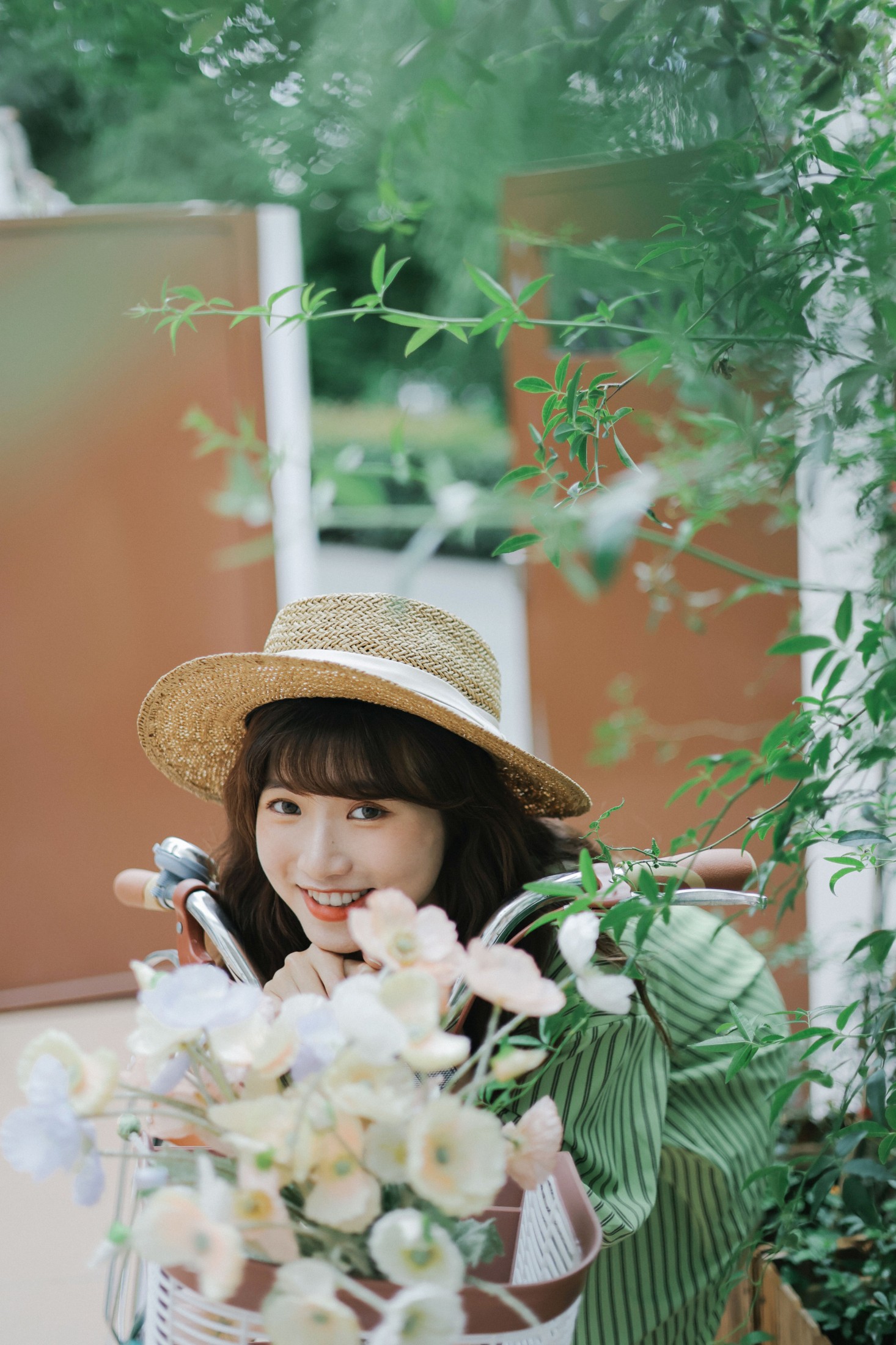 图片[5]-蓝胖子 – 《咖啡厅的午后》[31P]-COS写真在线网