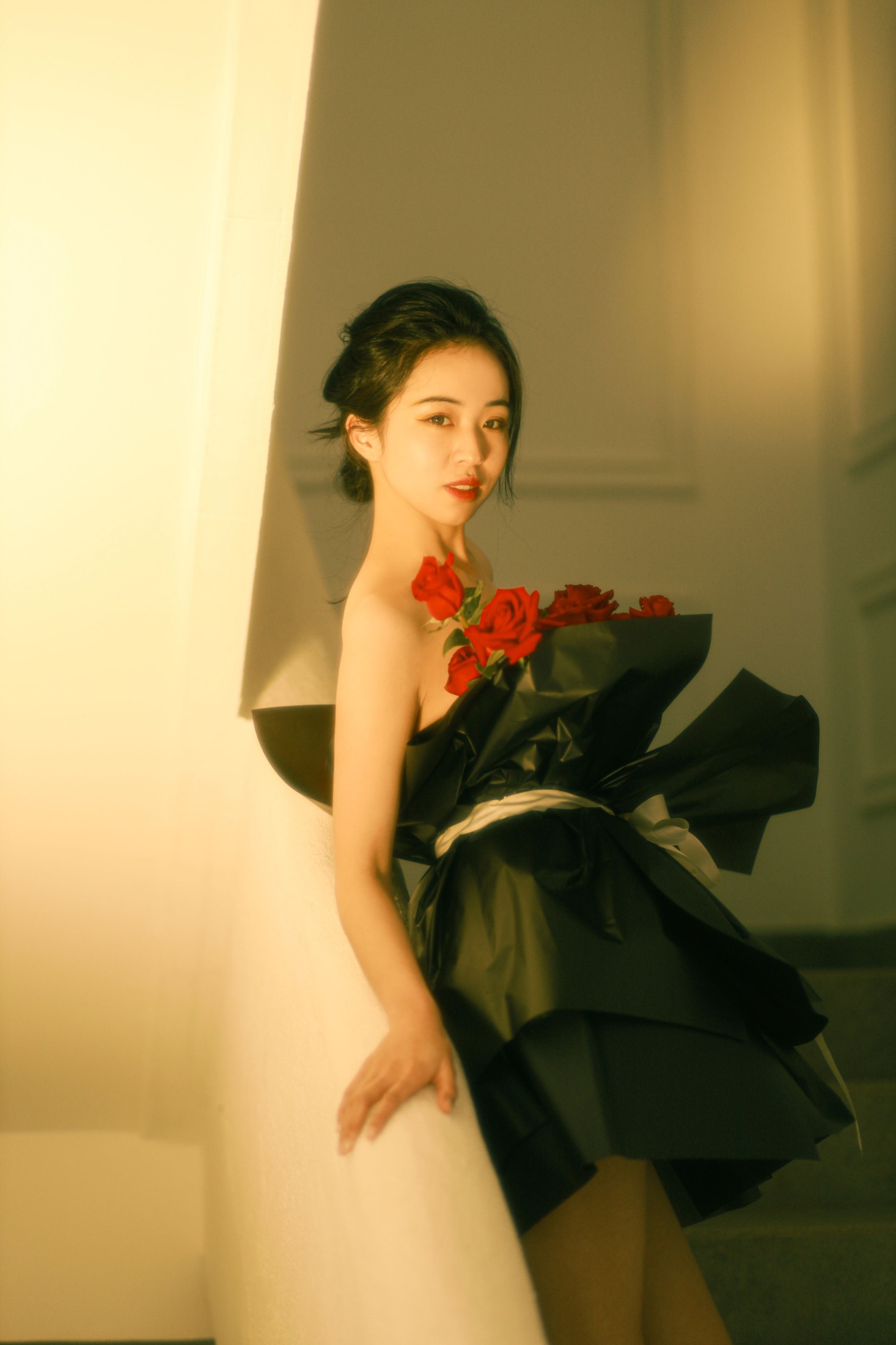 图片[3]-卖恐龙的小红薯 – 《红玫瑰》[34P]-COS写真在线网