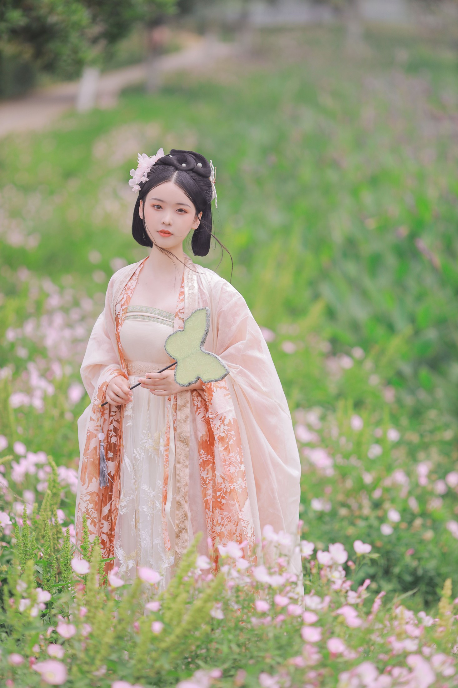 图片[4]-蘑菇任性鬼 – 《春有约 花不误》[20P]-COS写真在线网