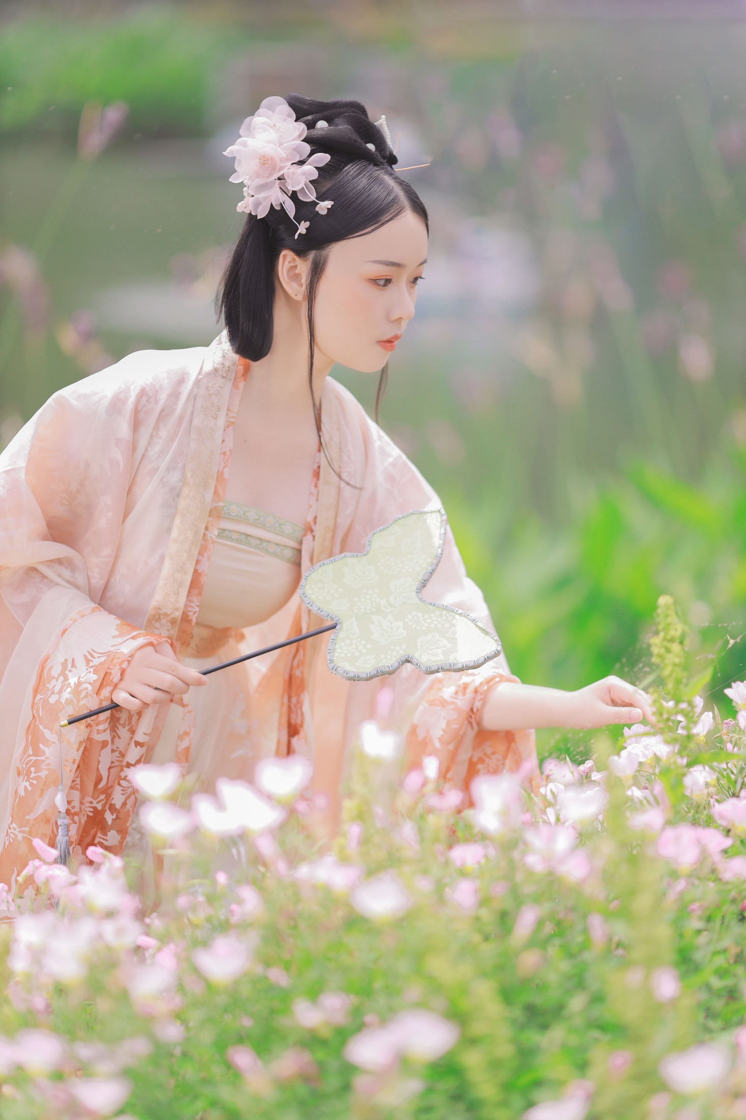 图片[3]-蘑菇任性鬼 – 《春有约 花不误》[20P]-COS写真在线网