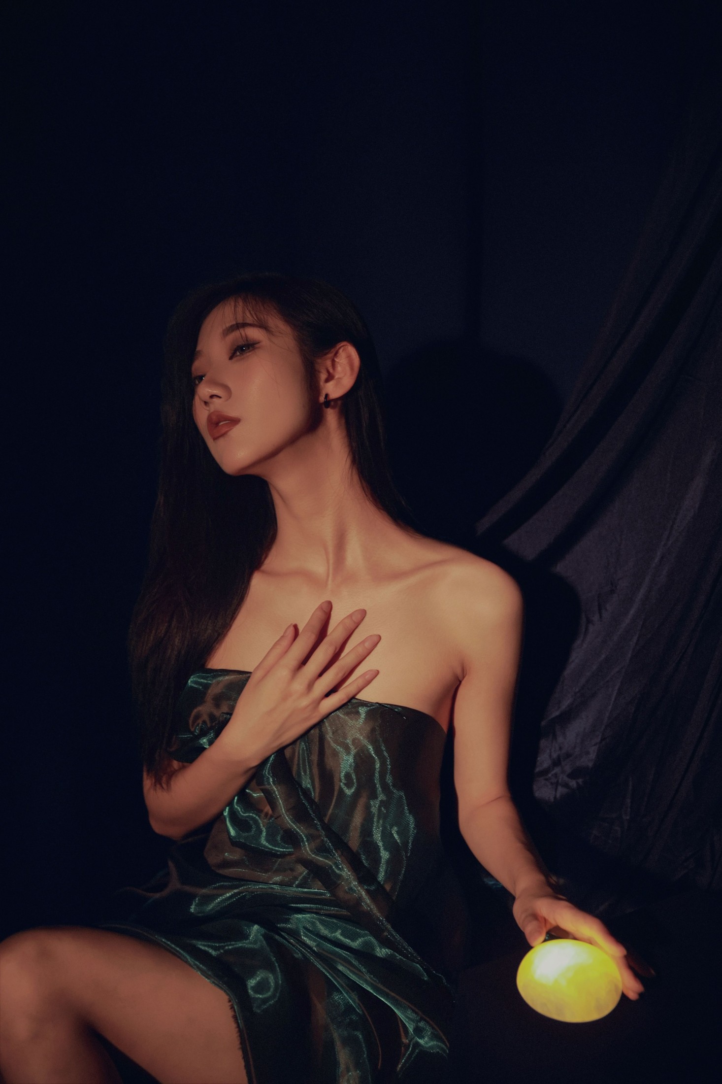 图片[5]-o1ne万 – 《孤独星球》[36P]-COS写真在线网