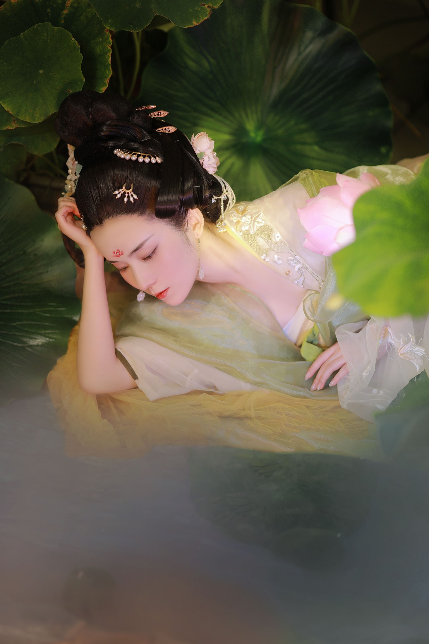 图片[4]-也清秋 – 《云想衣裳花想容》[32P]-COS写真在线网