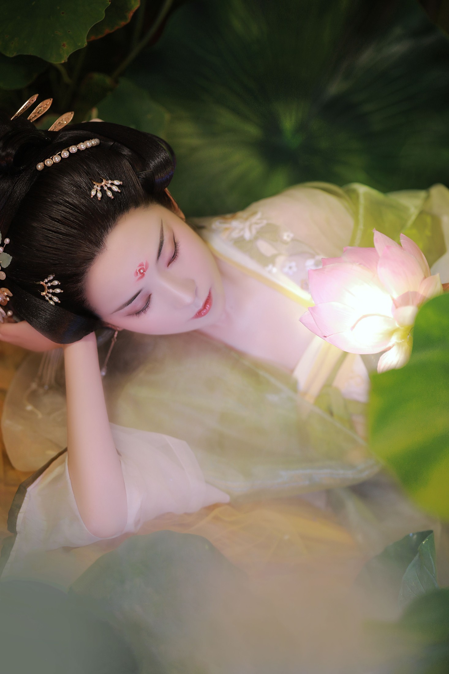 图片[3]-也清秋 – 《云想衣裳花想容》[32P]-COS写真在线网