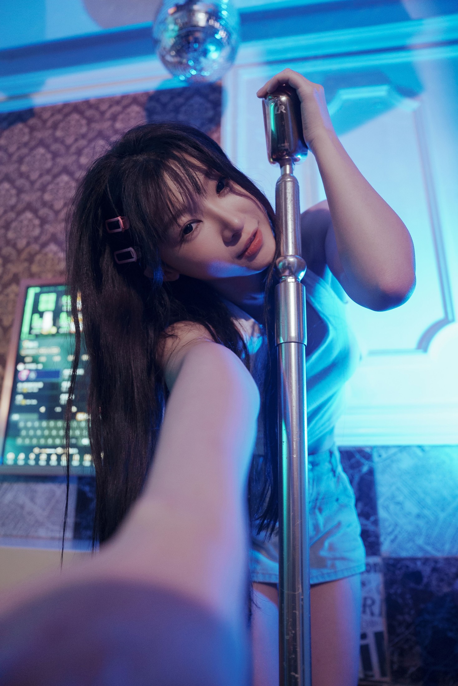 图片[5]-七七 – 《欢唱KTV，麦霸现场》[33P]-COS写真在线网