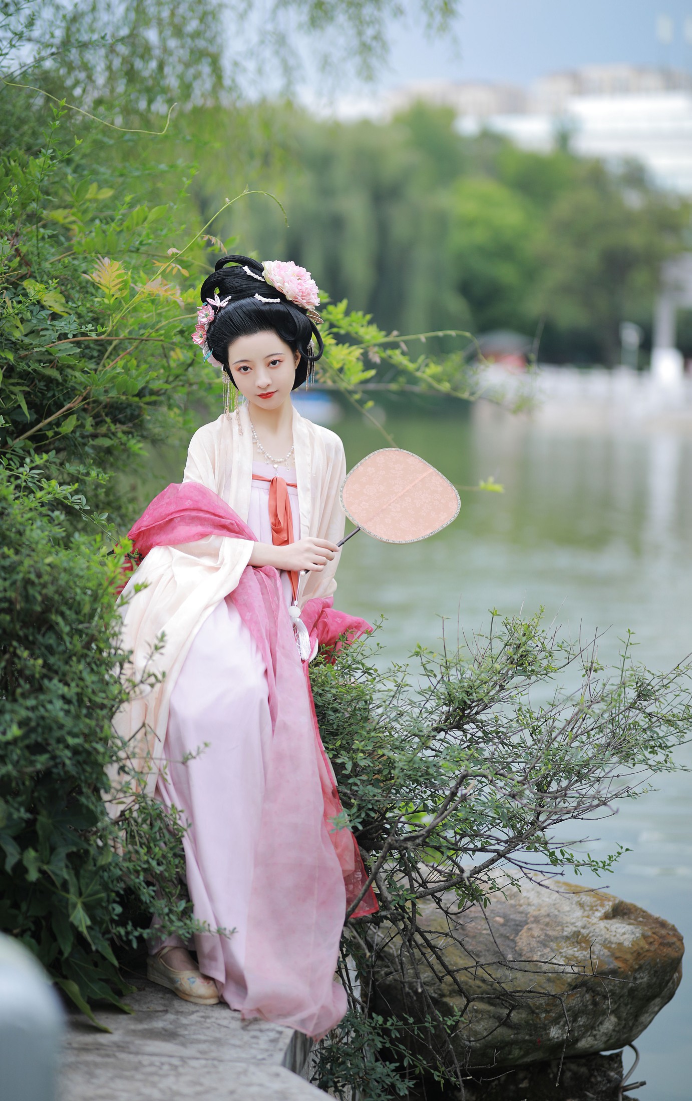 图片[3]-与芳 – 《风月偏爱宴旧人》[36P]-COS写真在线网