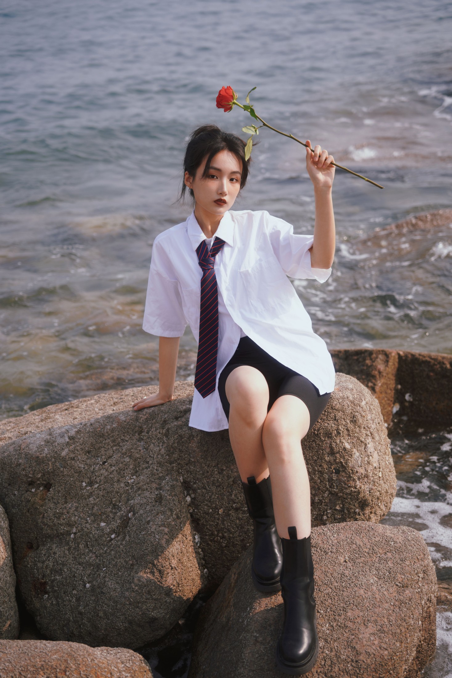 图片[4]-馨馨 – 《玫瑰的盛夏》[24P]-COS写真在线网