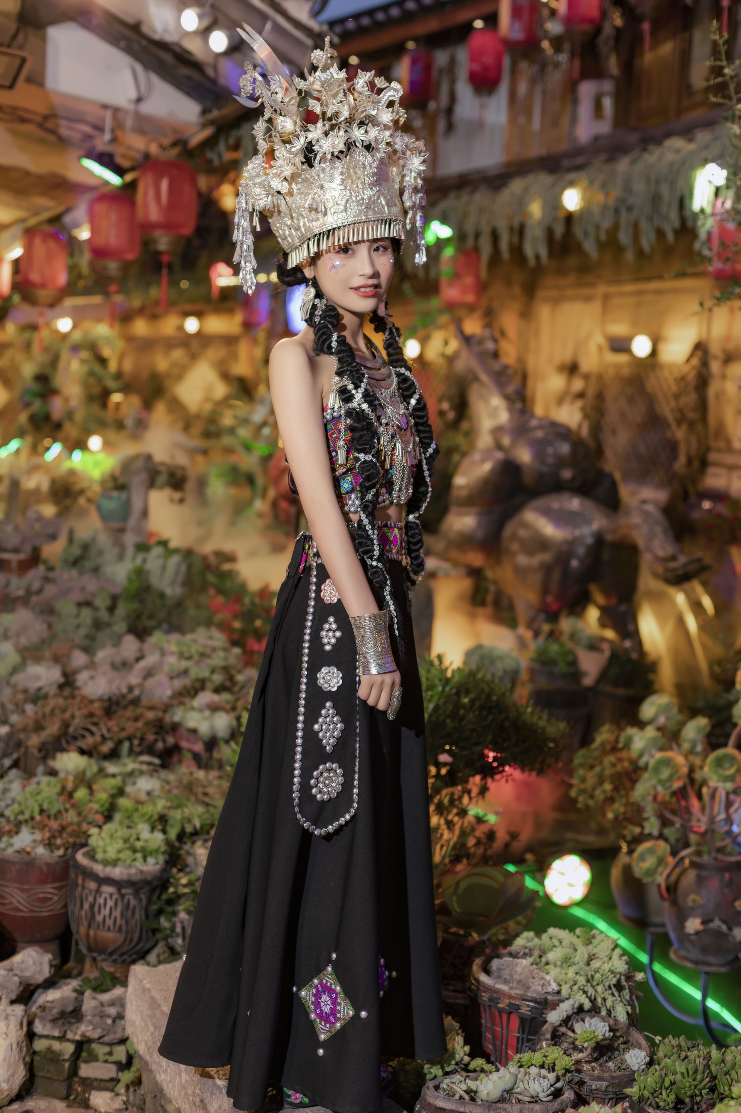图片[3]-覃柳芳 – 《苗哈小可爱》[21P]-COS写真在线网