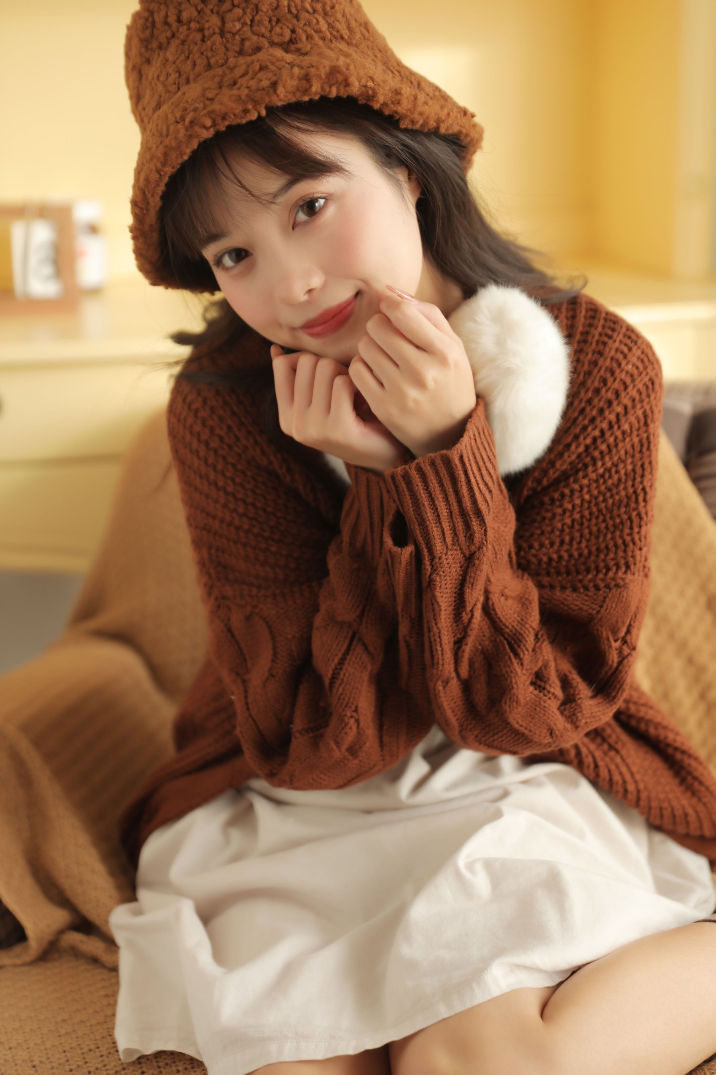 图片[4]-小薇人儿 – 《榛子拿铁》[32P]-COS写真在线网