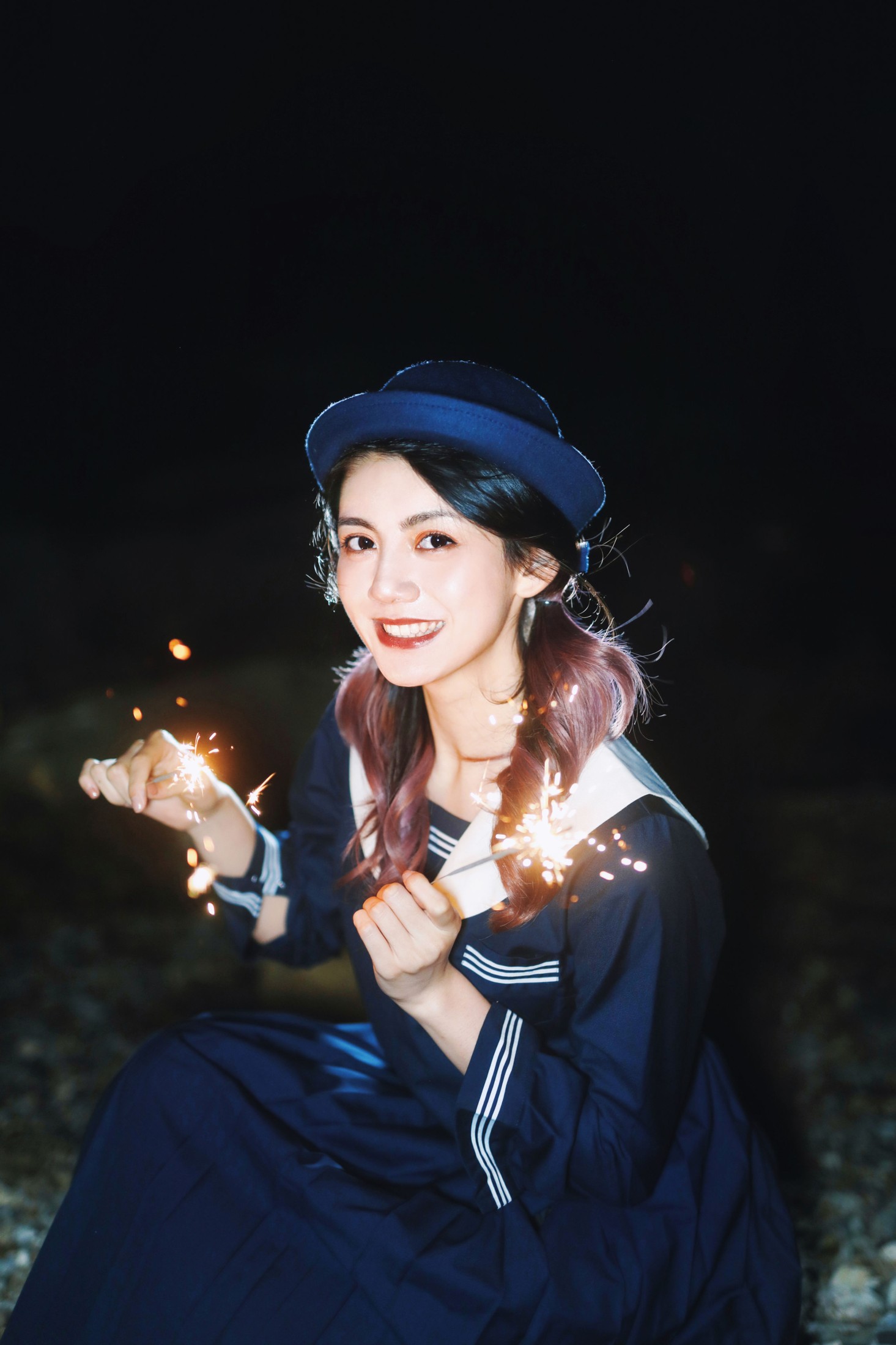 图片[5]-茜akane – 《无人海滩的烟火》[25P]-COS写真在线网