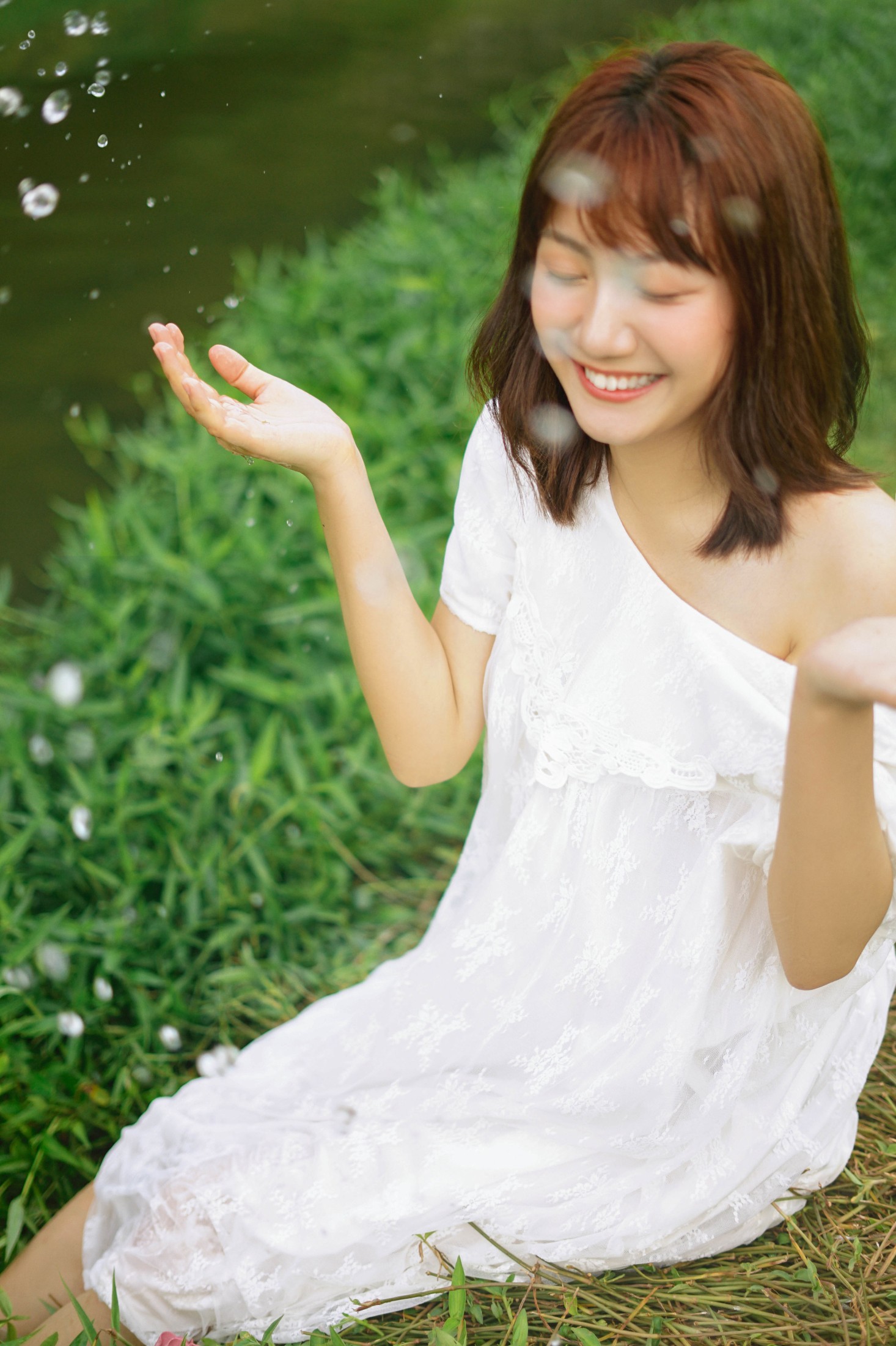 图片[4]-杨心颖 – 《河边戏水》[22P]-COS写真在线网