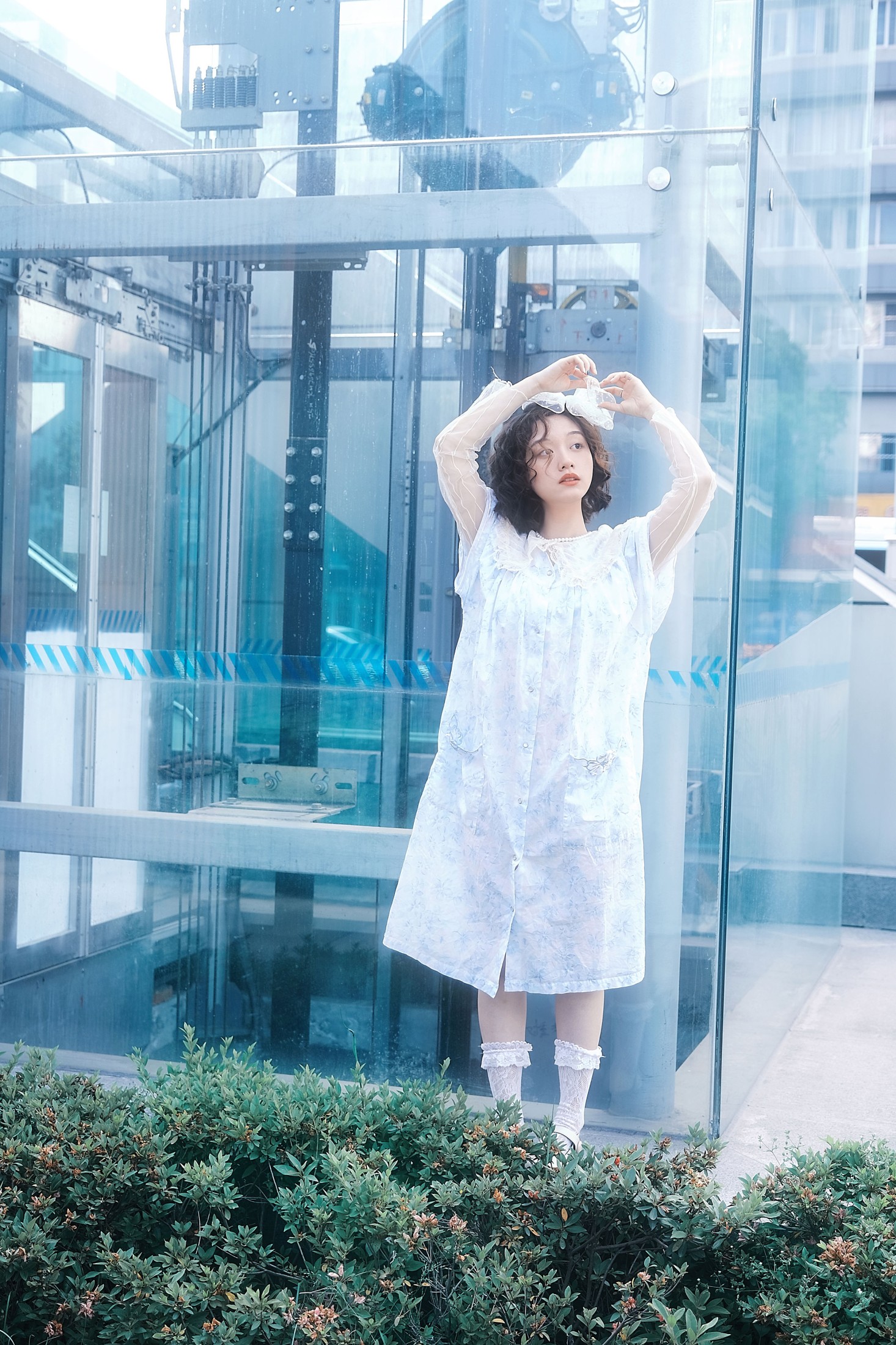 图片[4]-馨馨 – 《爱丽丝漫游城市》[23P]-COS写真在线网