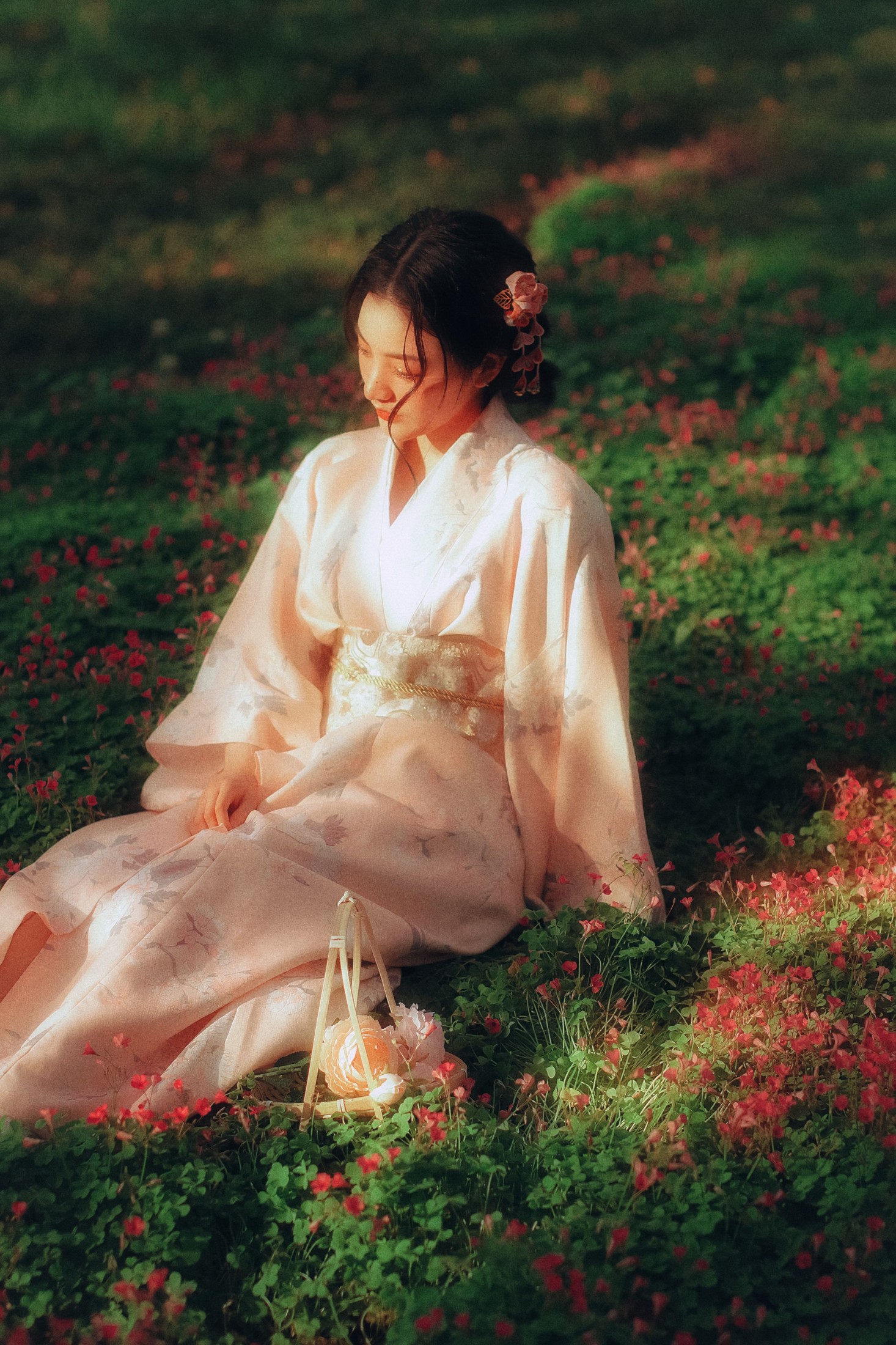 图片[3]-雨三岁ya – 《春日的炽热与温柔》[38P]-COS写真在线网