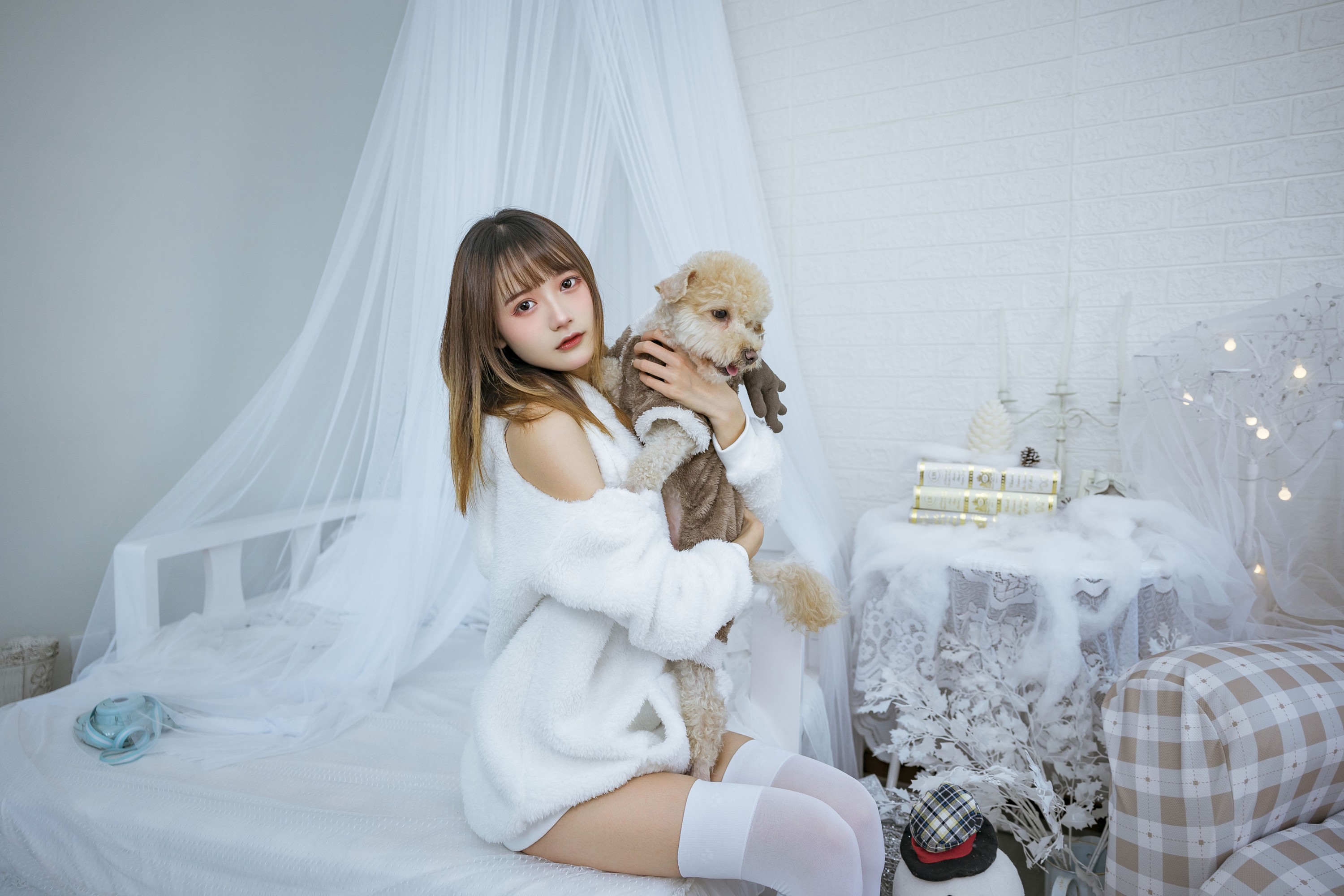 图片[3]-兔子Zzz不吃胡萝卜 – 《温馨少女与宠物们》[24P]-COS写真在线网