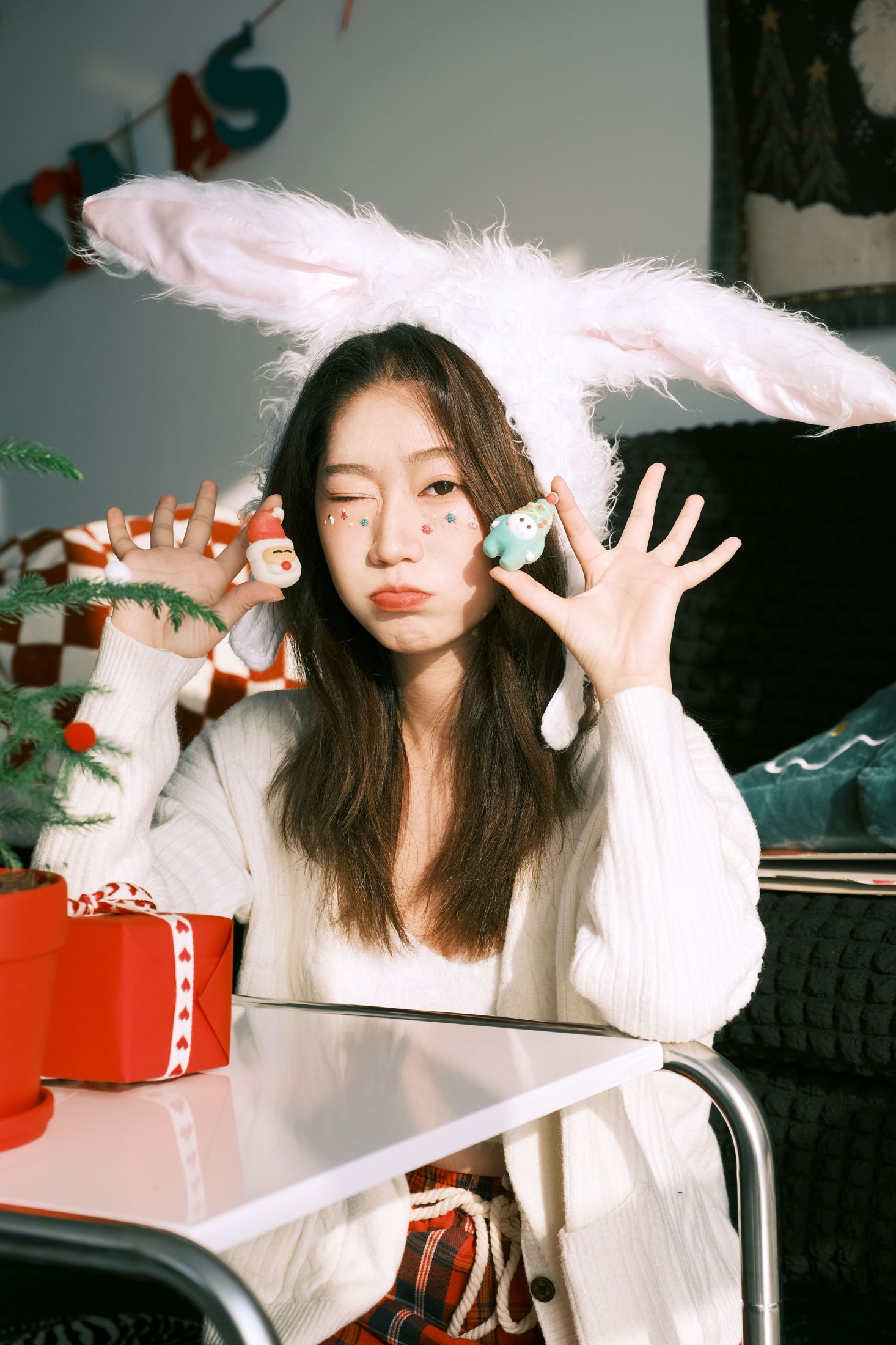 图片[4]-社恐的乱乱 – 《圣诞是冬的来信》[20P]-COS写真在线网