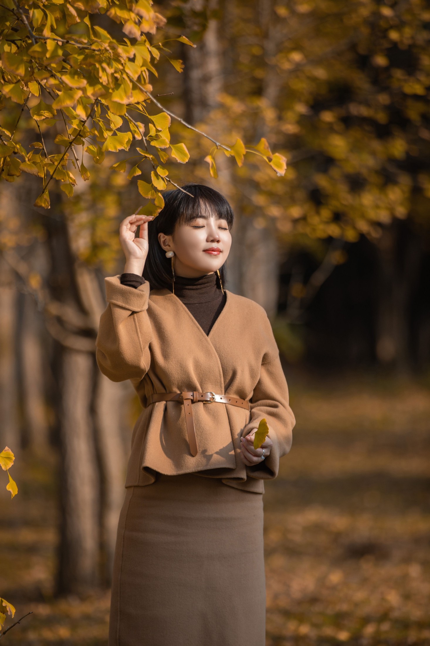 图片[3]-冬琴 – 《又一年银杏黄》[35P]-COS写真在线网