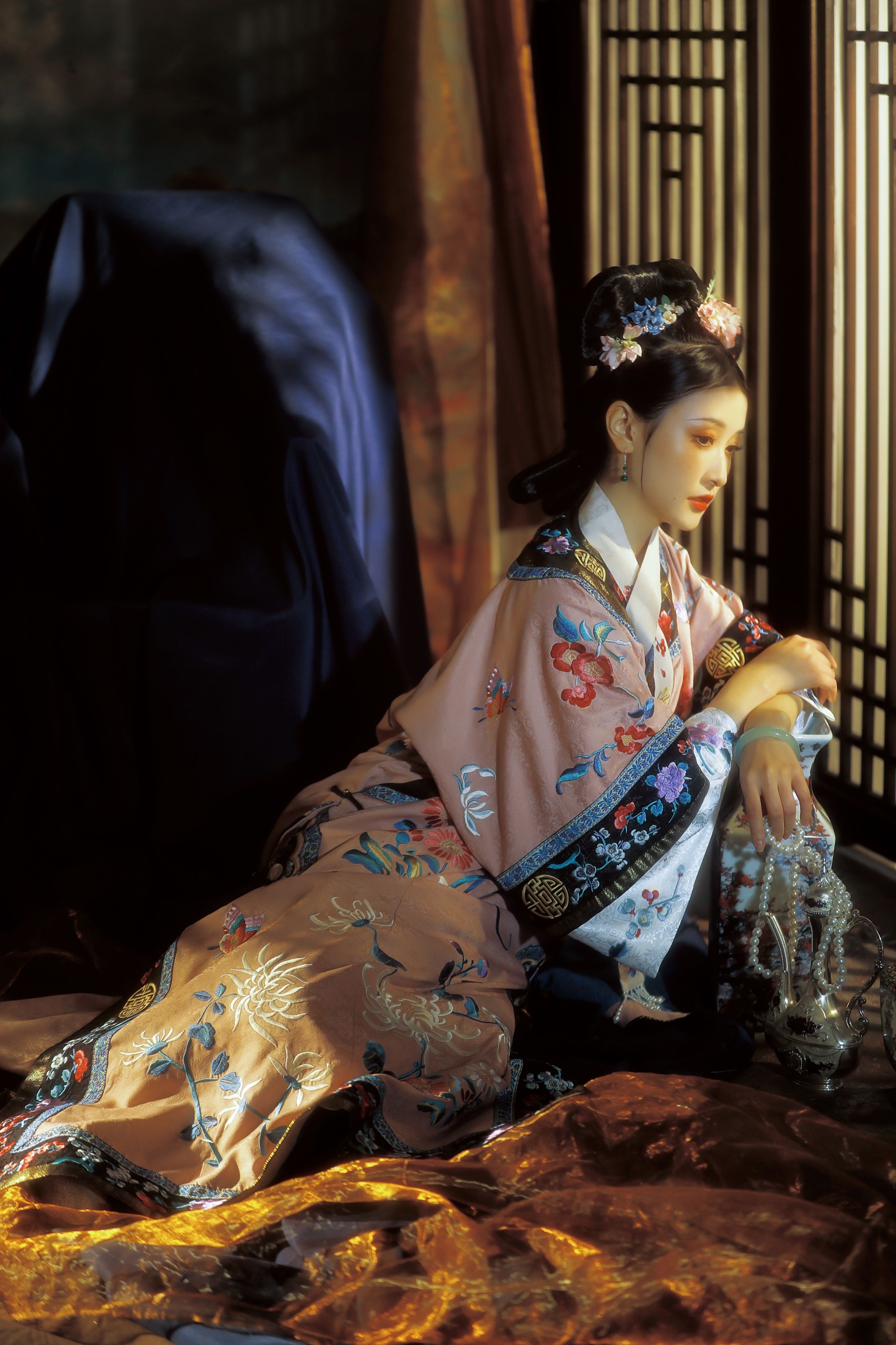 图片[5]-不及丿 – 《我如落叶》[21P]-COS写真在线网