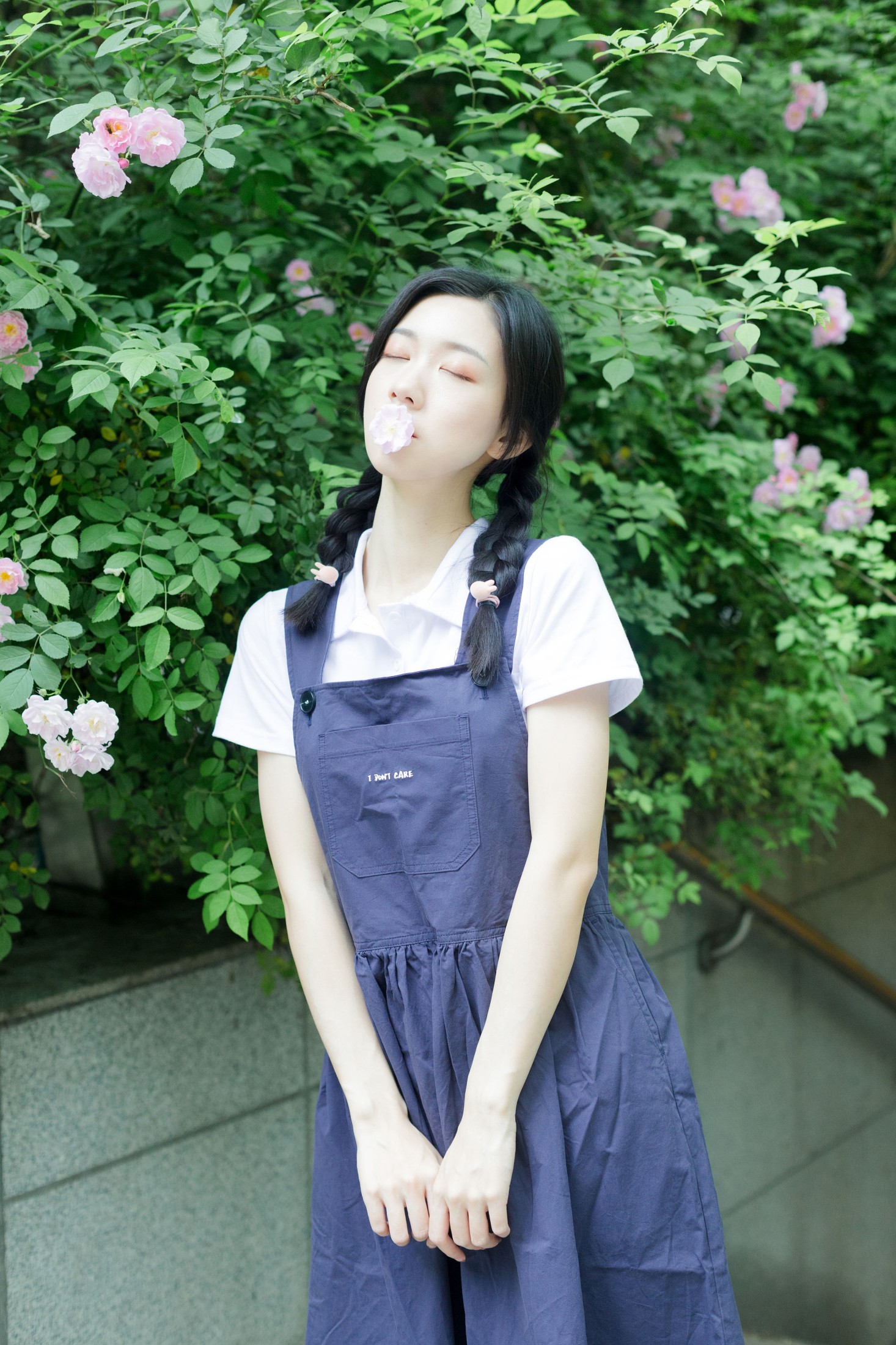 图片[4]-饲猫少女- – 《除了春天和蔷薇》[26P]-COS写真在线网