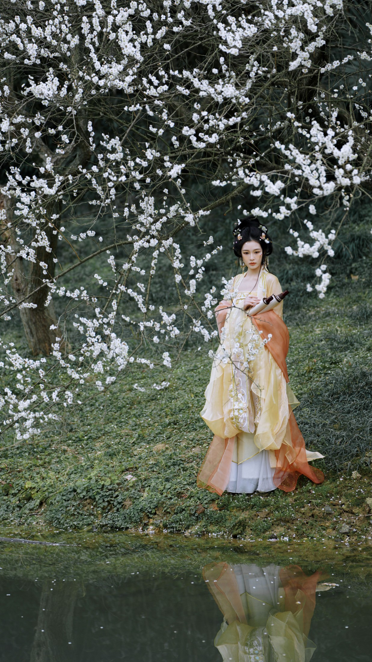 图片[3]-爱探险的夏商周 – 《踏梅》[22P]-COS写真在线网