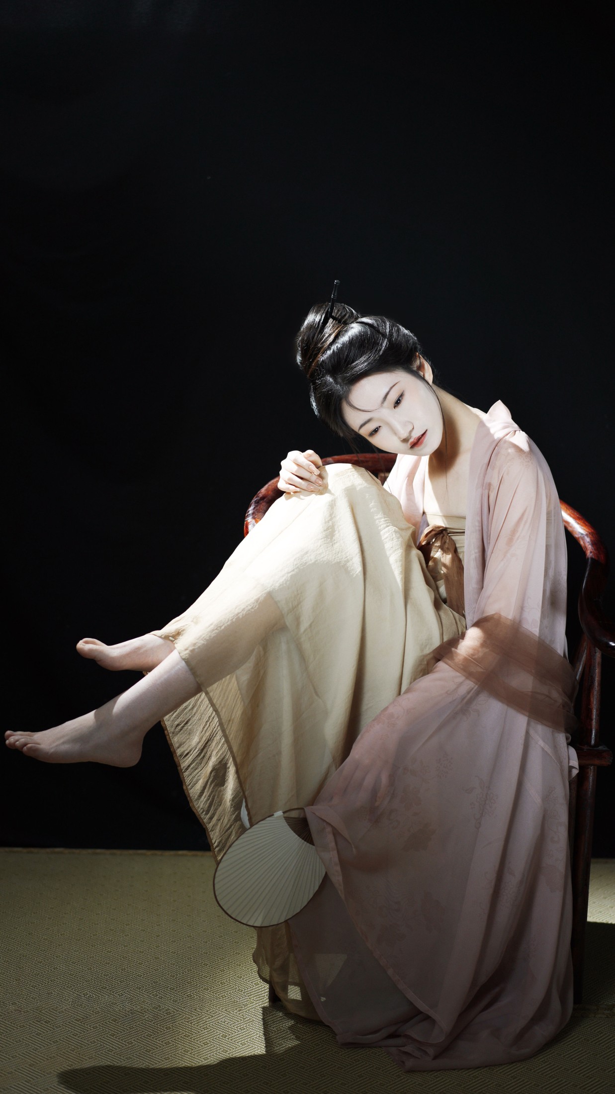 图片[4]-小芥末W – 《束》[27P]-COS写真在线网