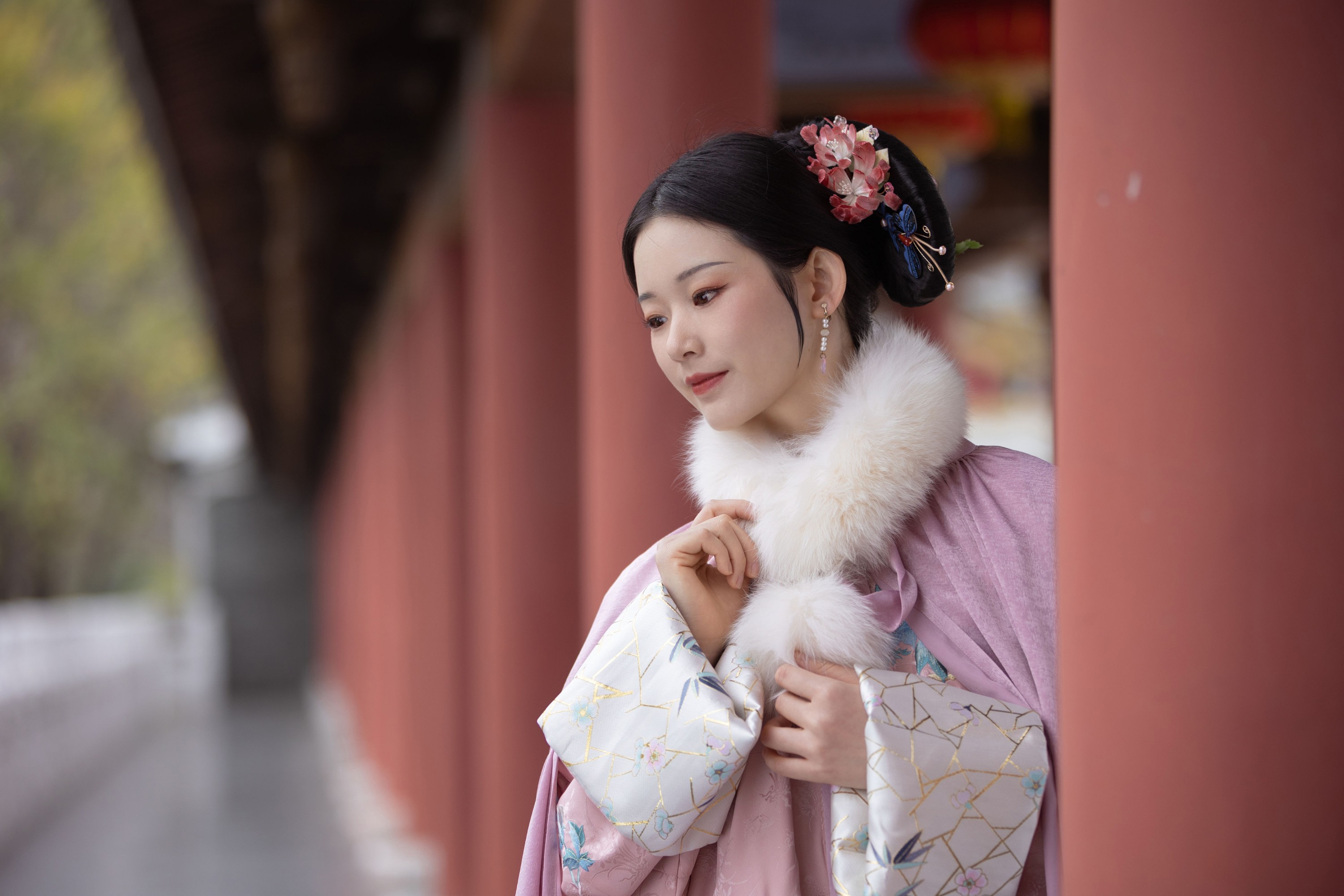 图片[5]-培培爱吃麦当劳 – 《山河已秋》[35P]-COS写真在线网