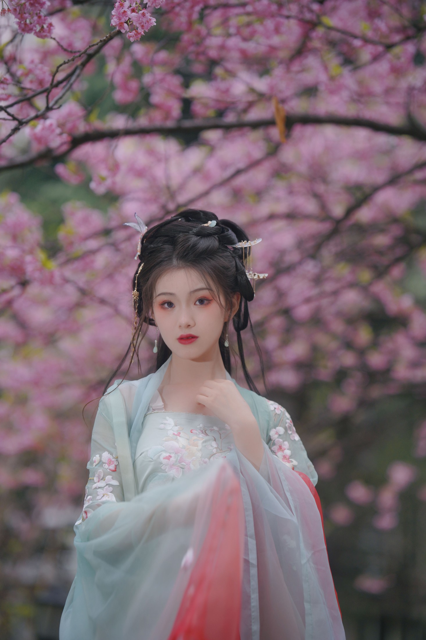 图片[5]-悦璃 – 《弄花香满衣》[22P]-COS写真在线网