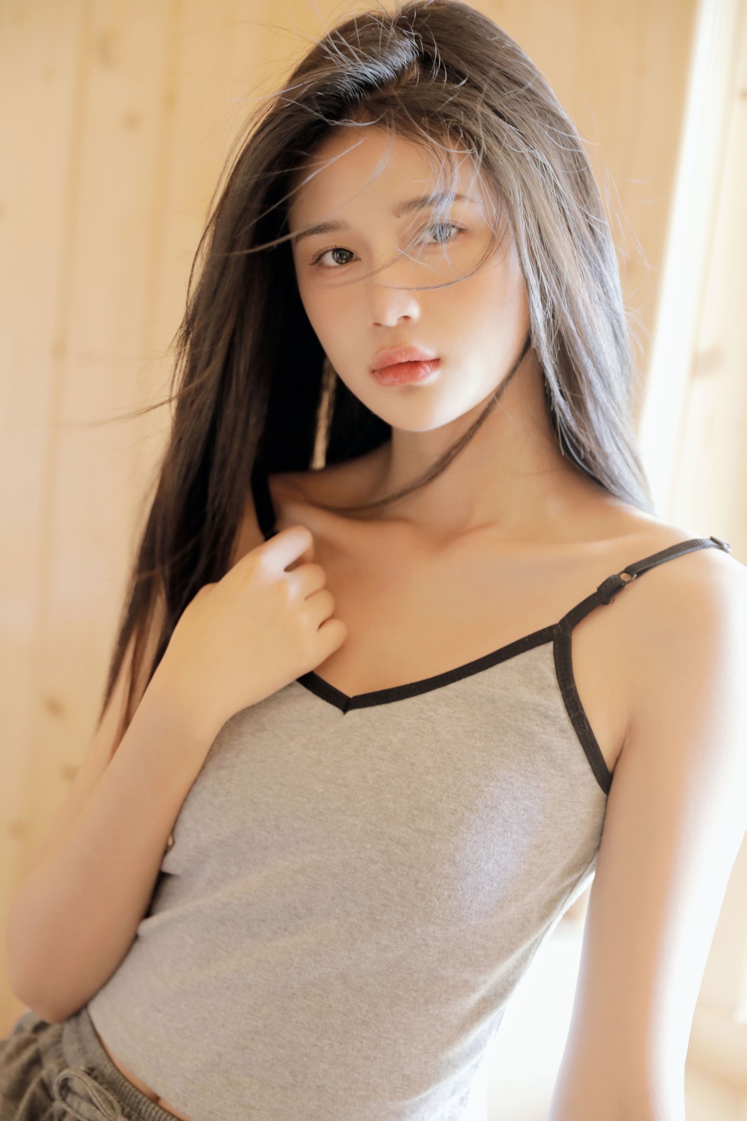 图片[3]-馨瑶子 – 《木屋里的女孩》[29P]-COS写真在线网