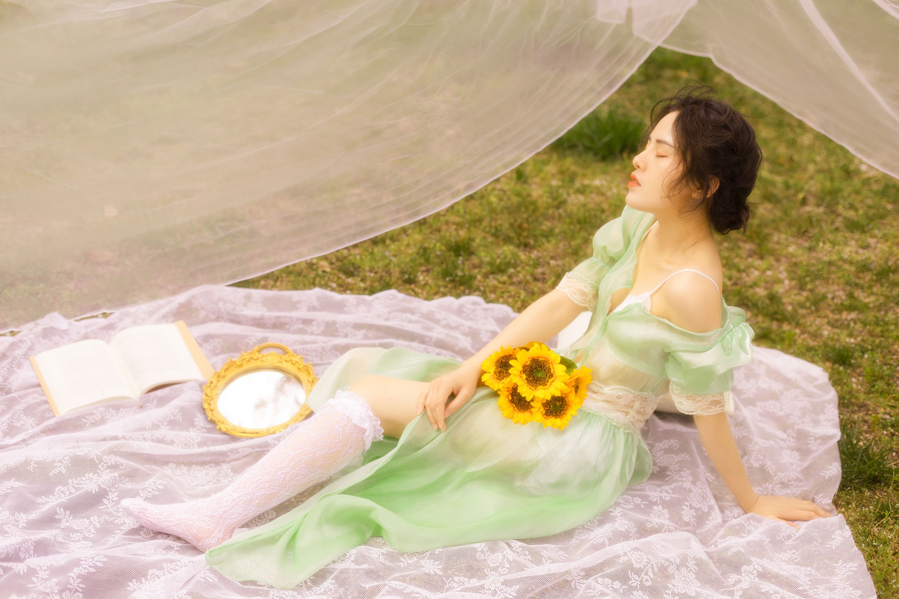 图片[3]-安妮 – 《躺进浪漫里》[23P]-COS写真在线网