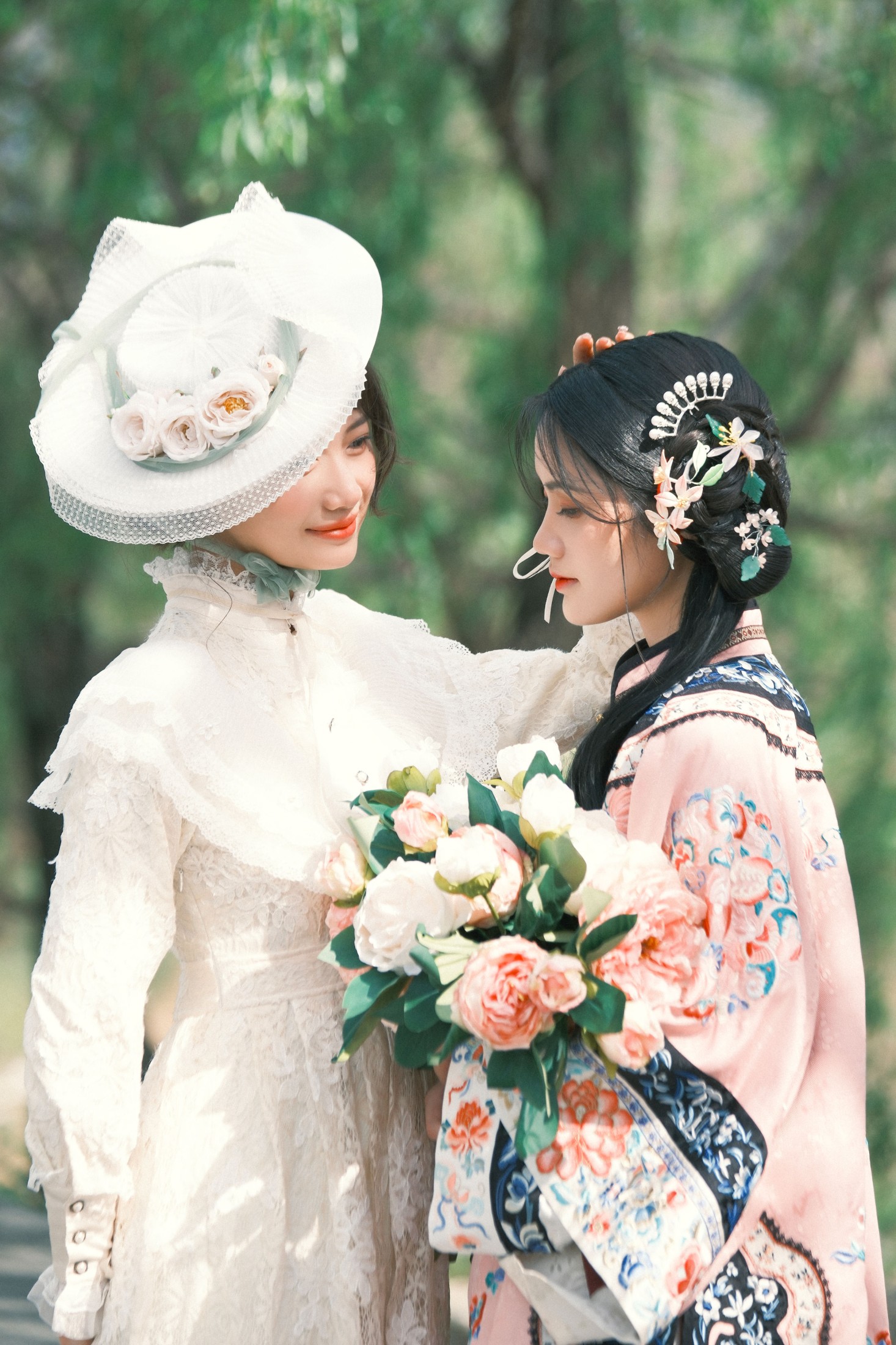 图片[3]-橘小桃 么一奥缪 – 《两个女孩的故事》[21P]-COS写真在线网