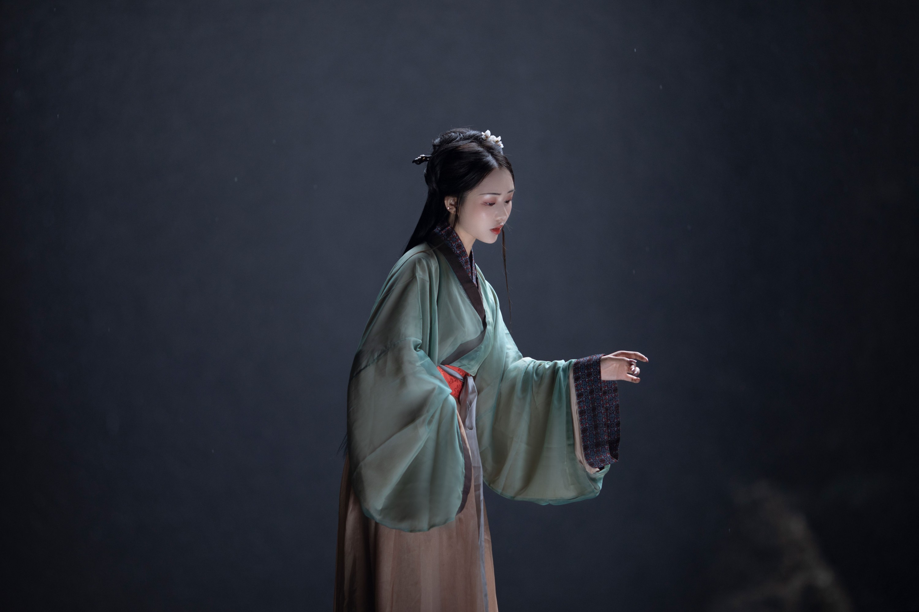图片[5]-素昧在路上 – 《山居于此》[24P]-COS写真在线网