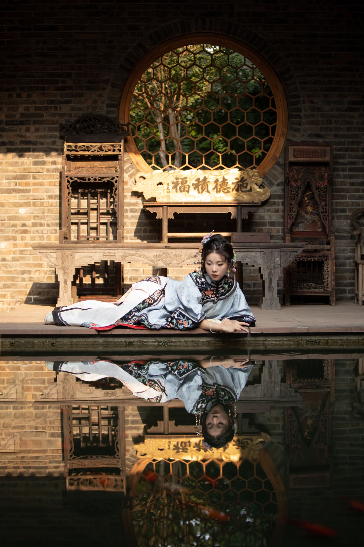 图片[4]-一方伊人yi – 《四四方方一片天》[29P]-COS写真在线网