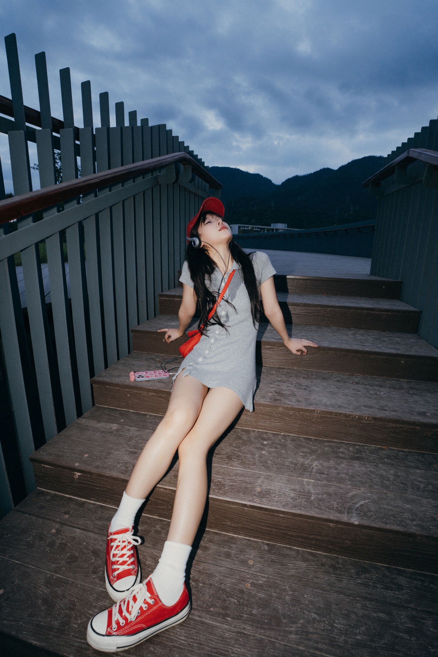 图片[4]-七七 – 《玩一组最近很流行的闪光灯直闪》[81P]-COS写真在线网