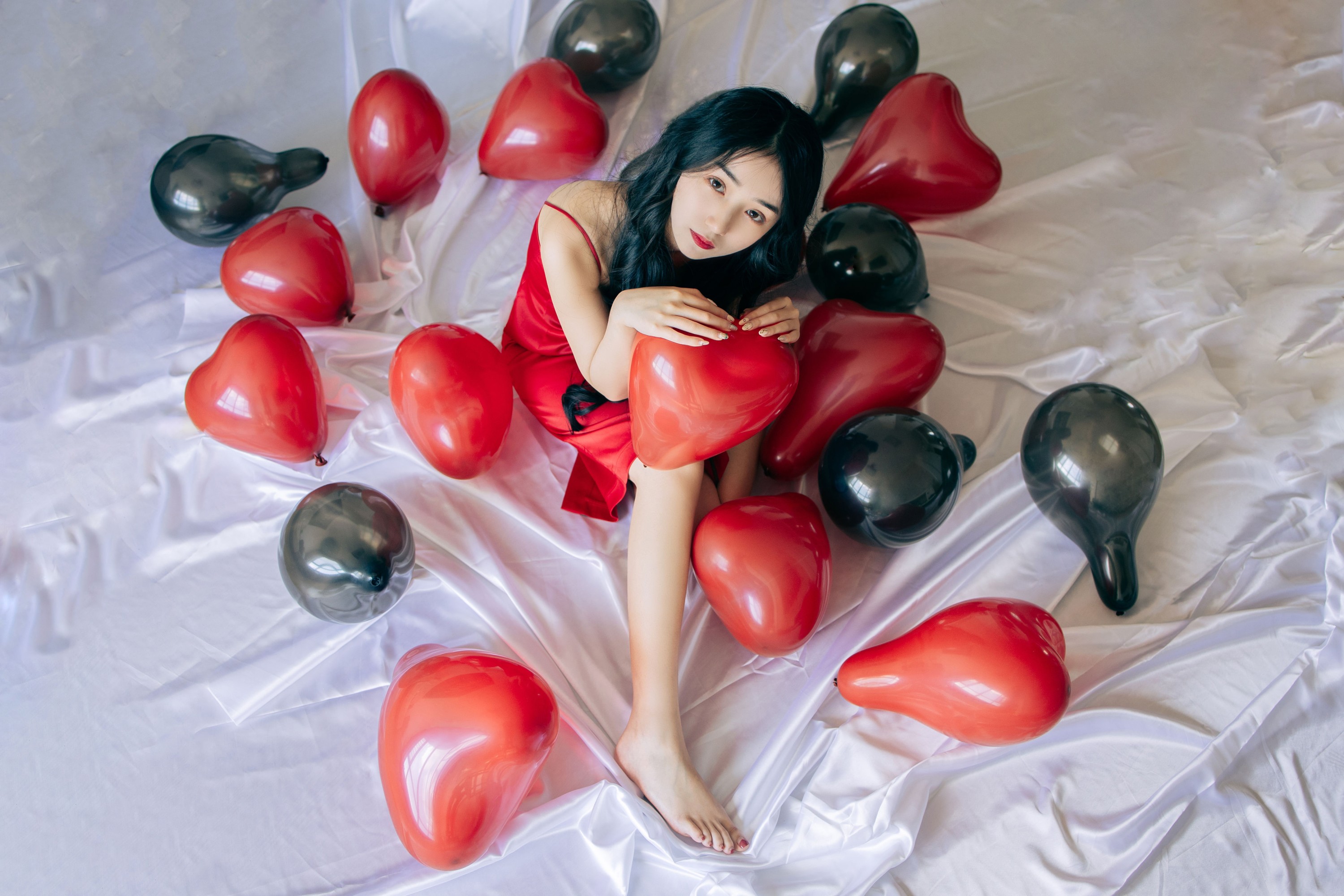 图片[4]-四月羊大冒险 – 《红色气球》[31P]-COS写真在线网