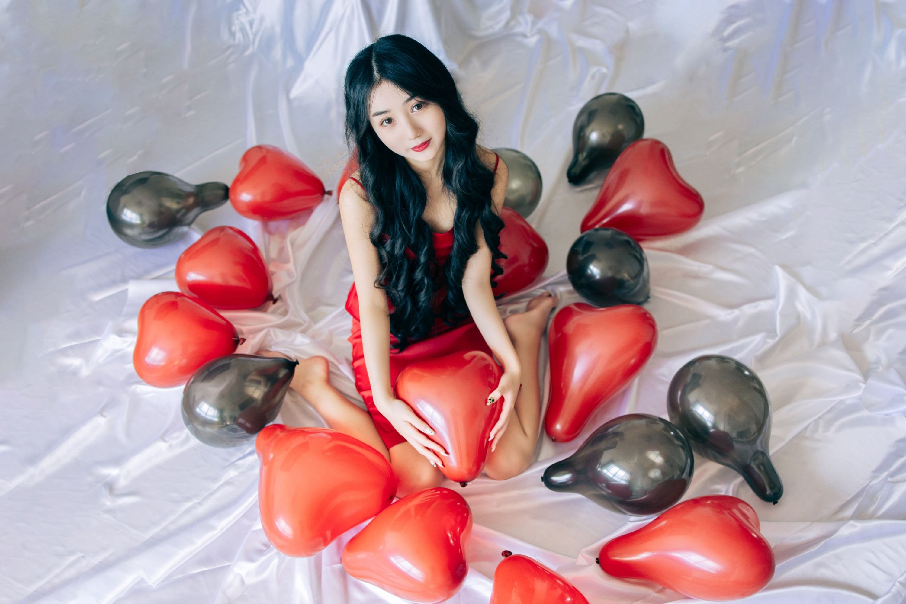 图片[5]-四月羊大冒险 – 《红色气球》[31P]-COS写真在线网