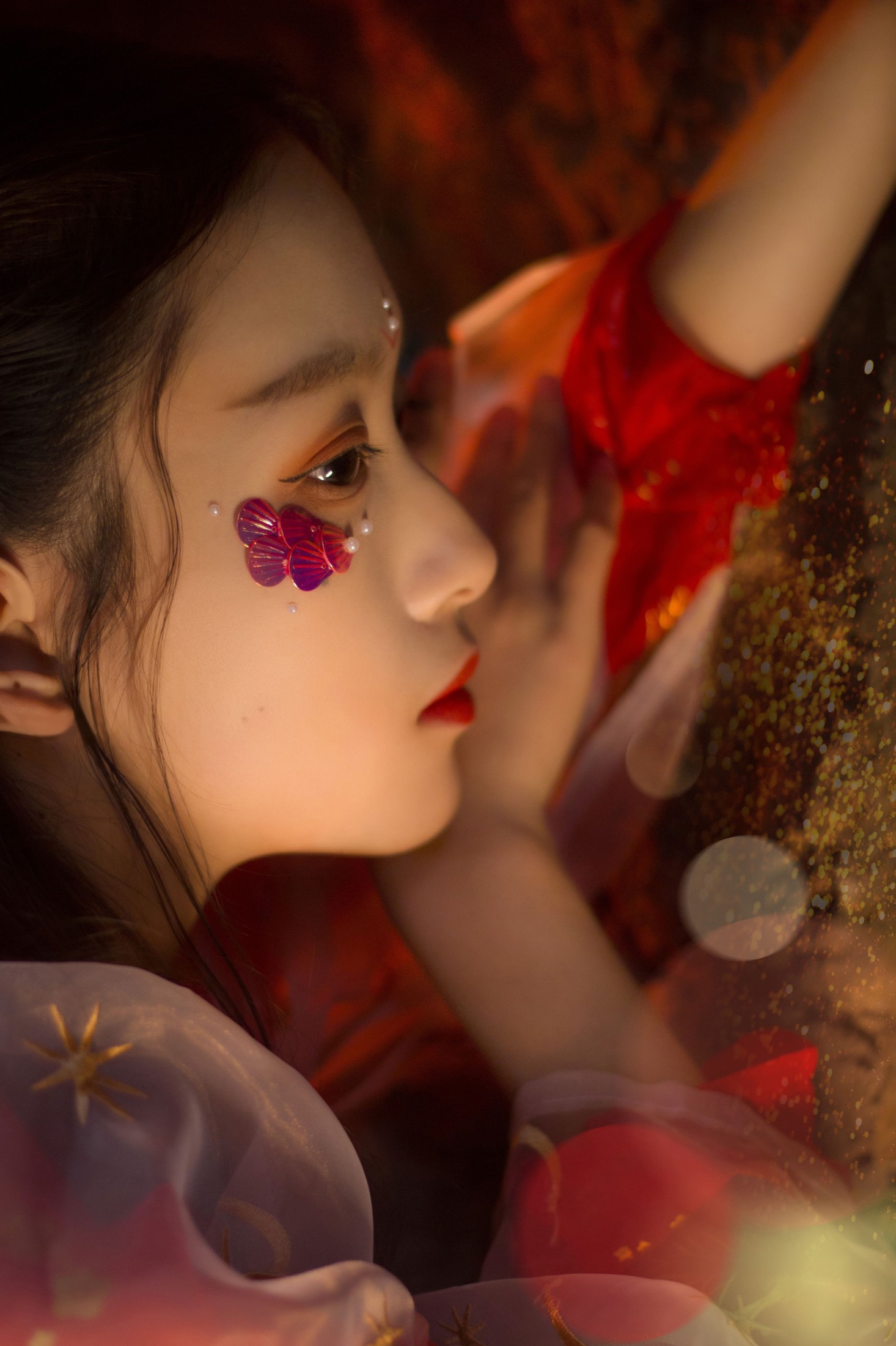 小鱼 – 《洞穴里的鲤鱼精》[20P] - 秀人网免费无水印在线套图写真