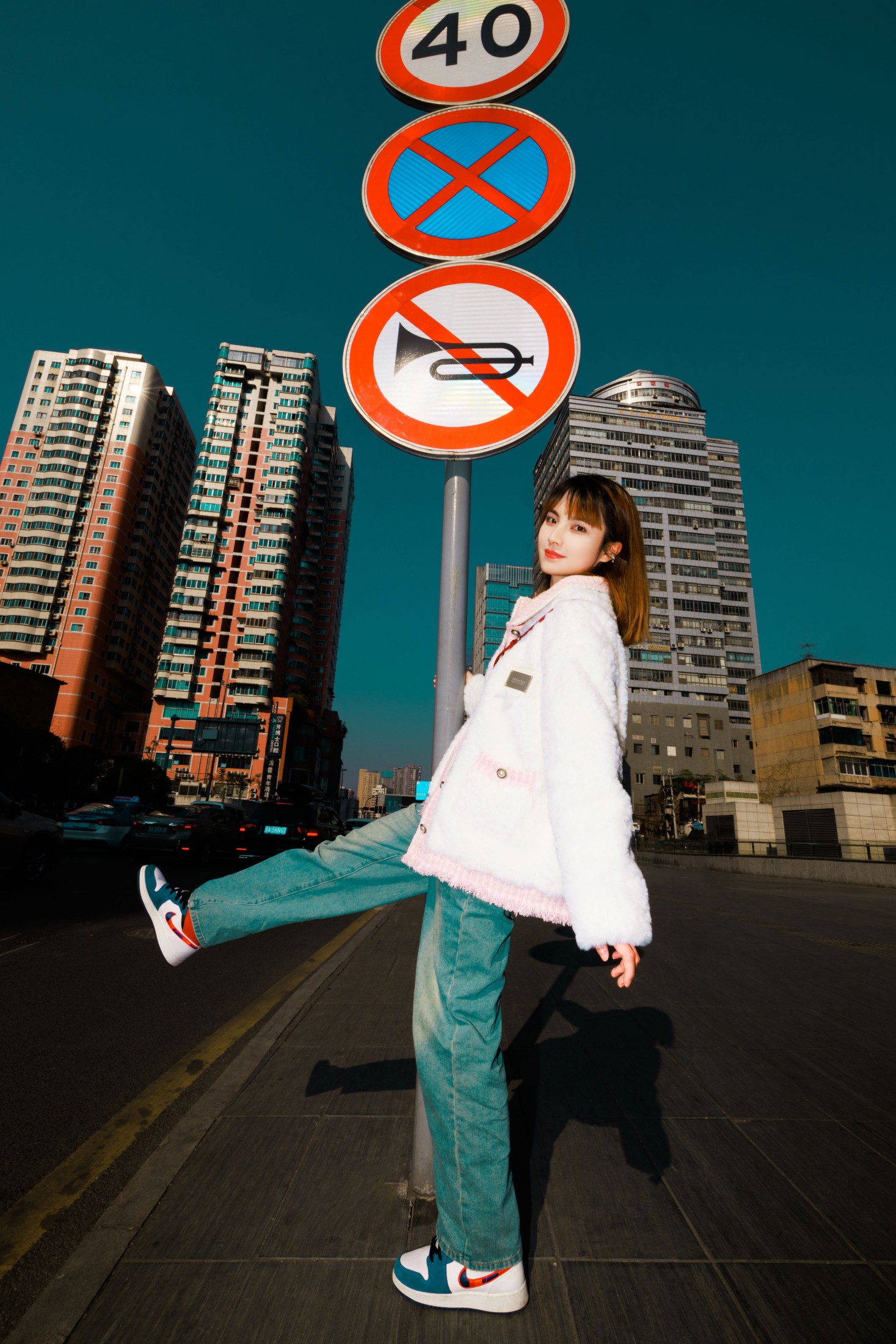 图片[3]-WAN• – 《晴天街拍》[26P]-COS写真在线网