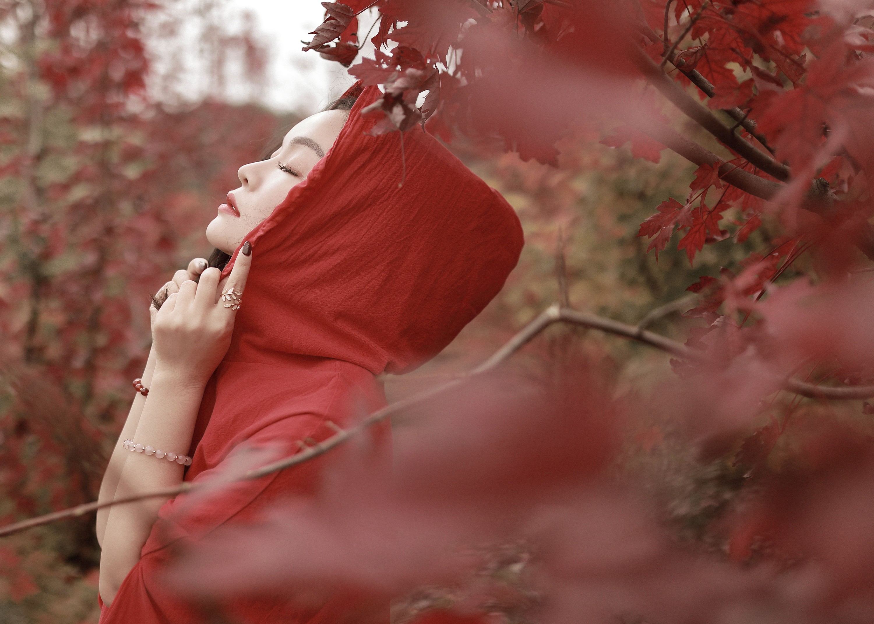 图片[3]-小妖 – 《枫叶人像》[22P]-COS写真在线网