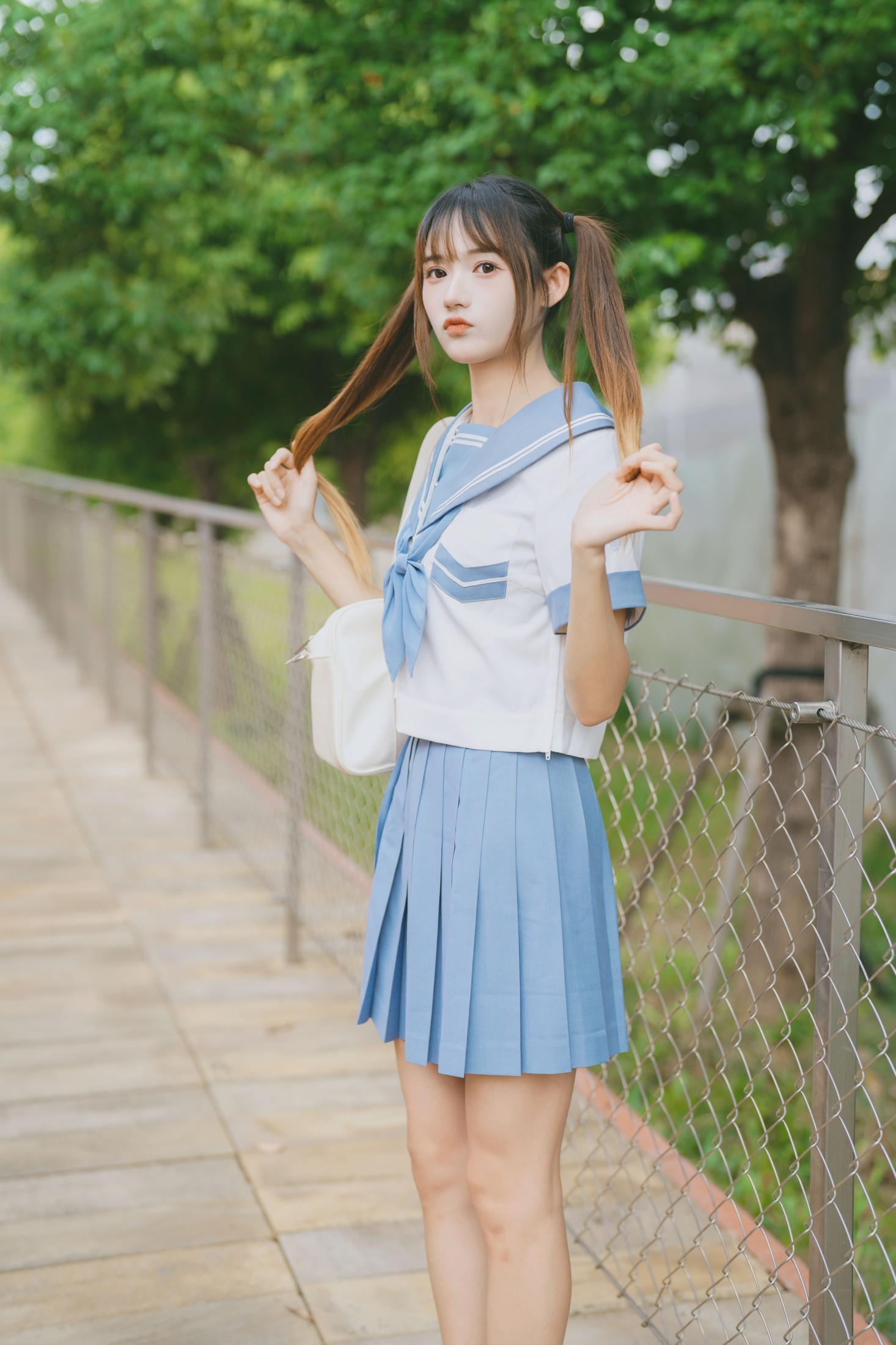 图片[3]-贰加六 兔子Zzz不吃胡萝卜 – 《放学回家》[28P]-COS写真在线网