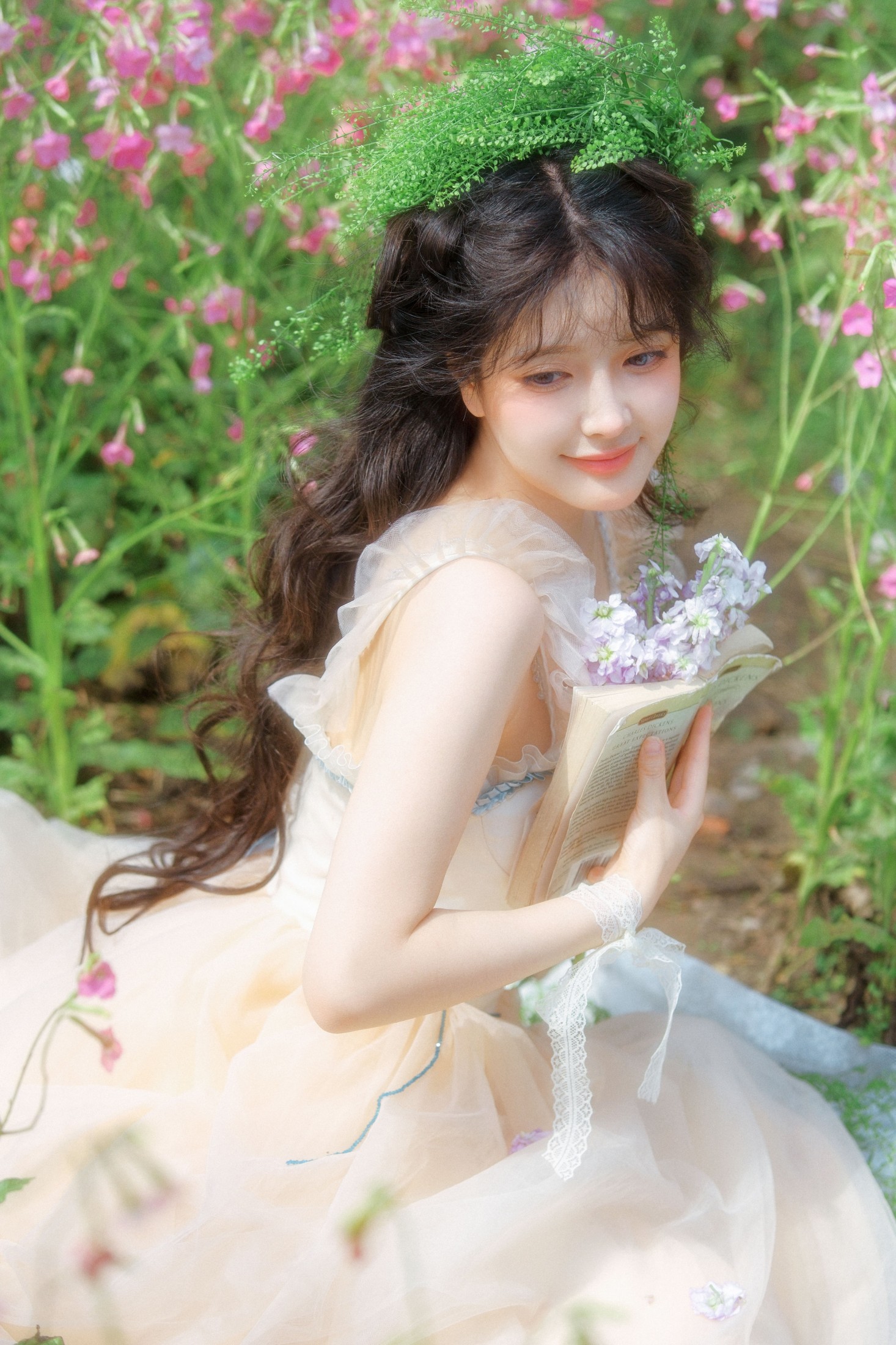 星之卡桃 – 《花丛起舞》[20P] - 秀人网免费无水印在线套图写真