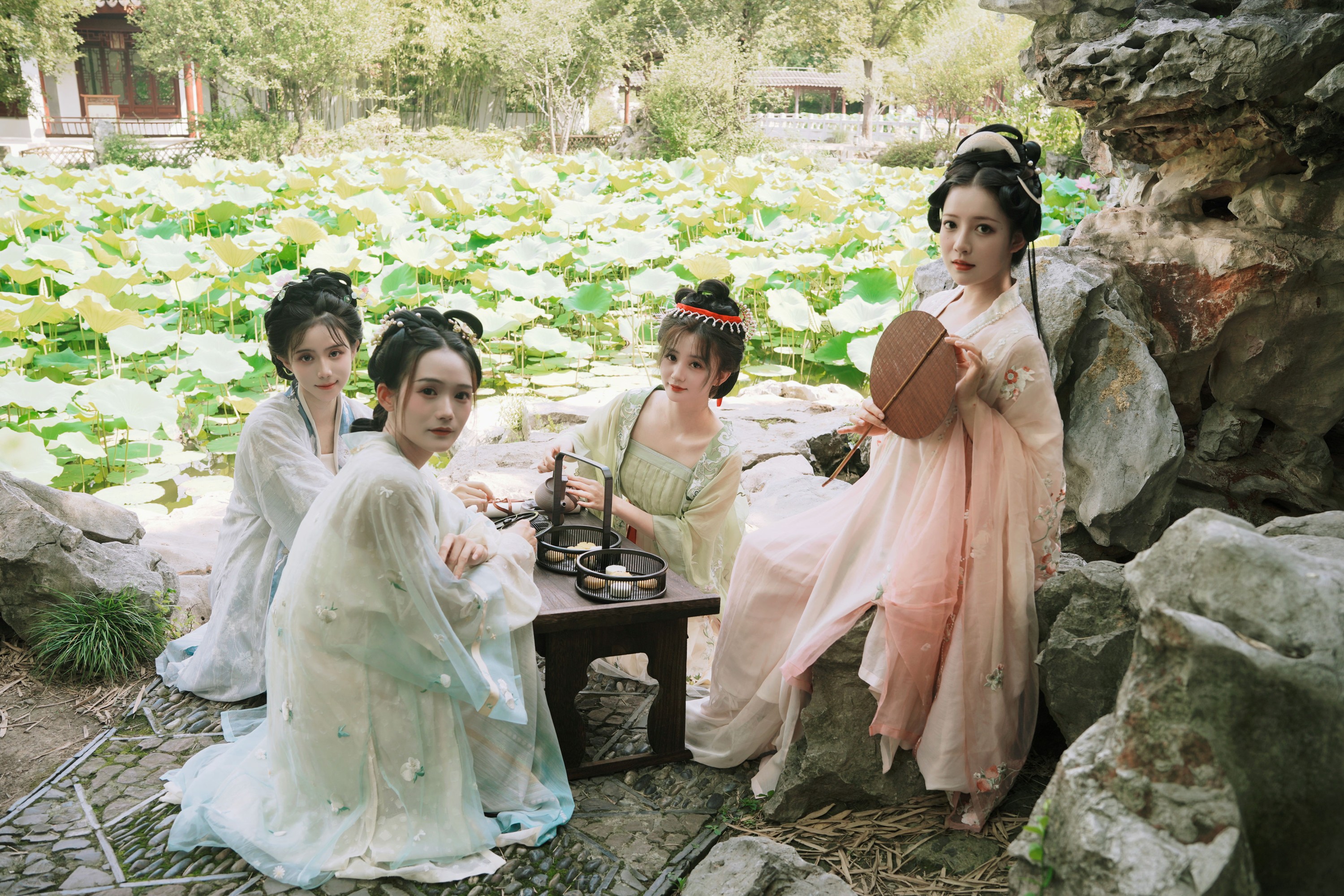 图片[3]-Conkon控控 暴走柚子 兔子Zzz不吃胡萝卜 贰加六 – 《游园惊梦》[27P]-COS写真在线网