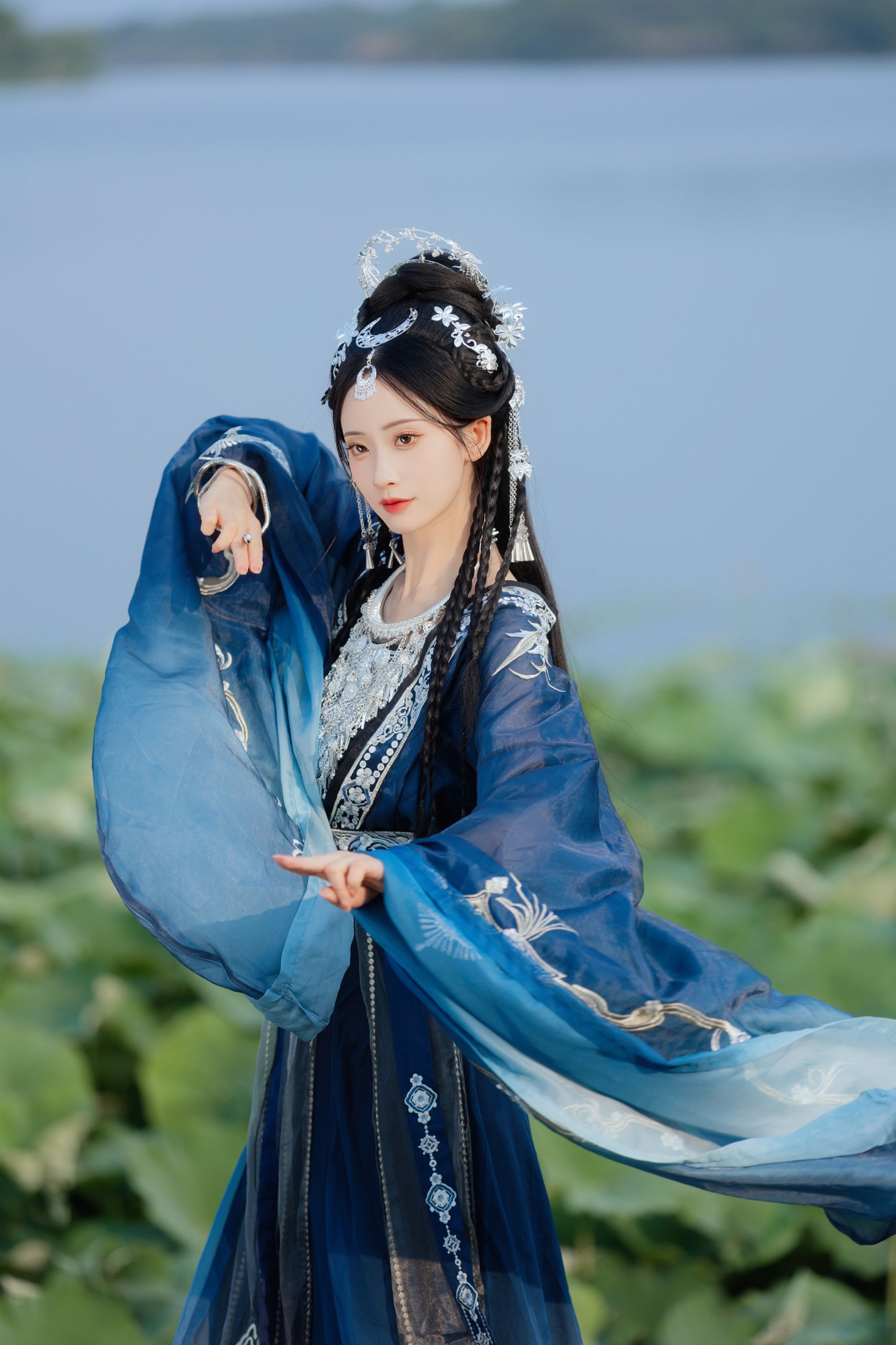 图片[3]-嘉月月月 – 《苗疆圣女》[21P]-COS写真在线网