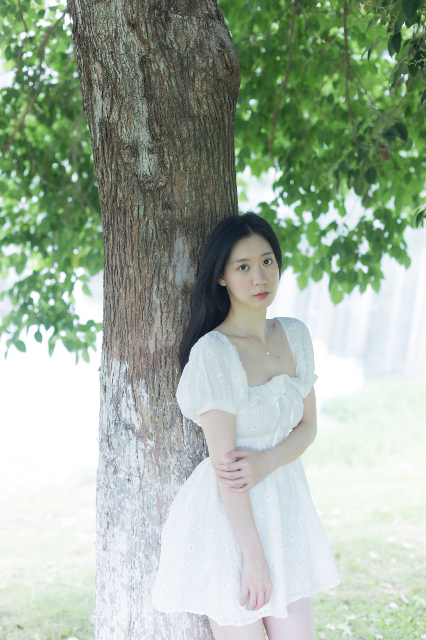 图片[3]-饲猫少女- – 《绿色呼吸》[32P]-COS写真在线网