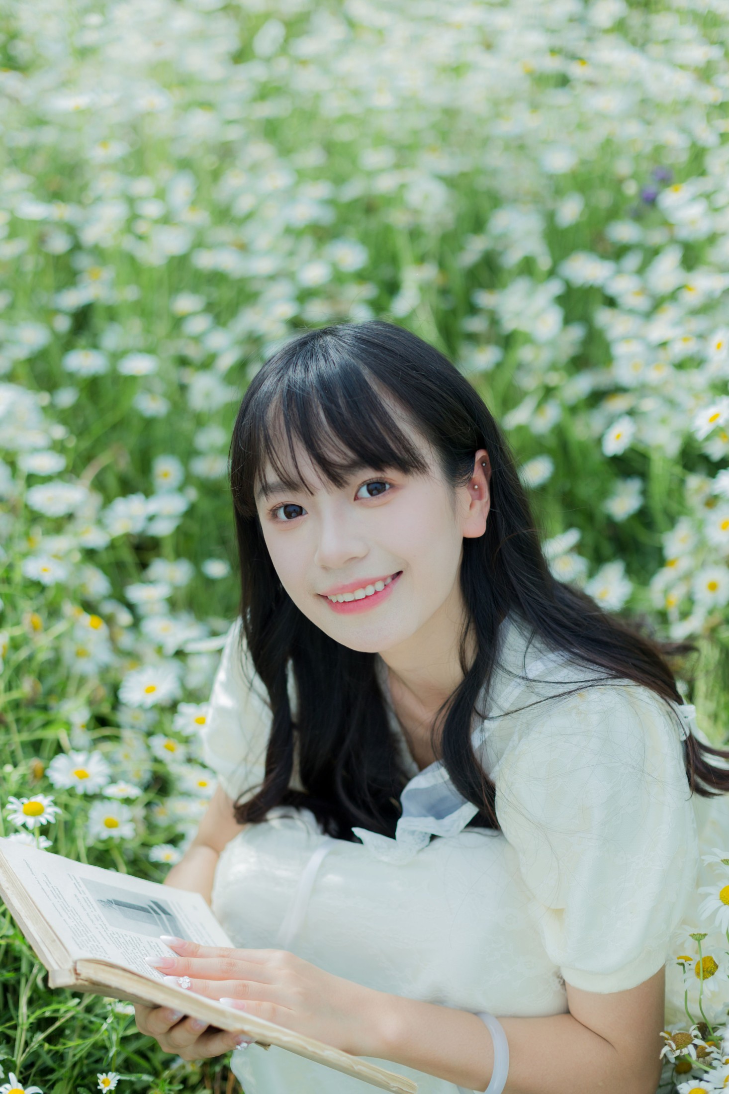图片[4]-鄢韵琳 – 《六月的诗》[34P]-COS写真在线网