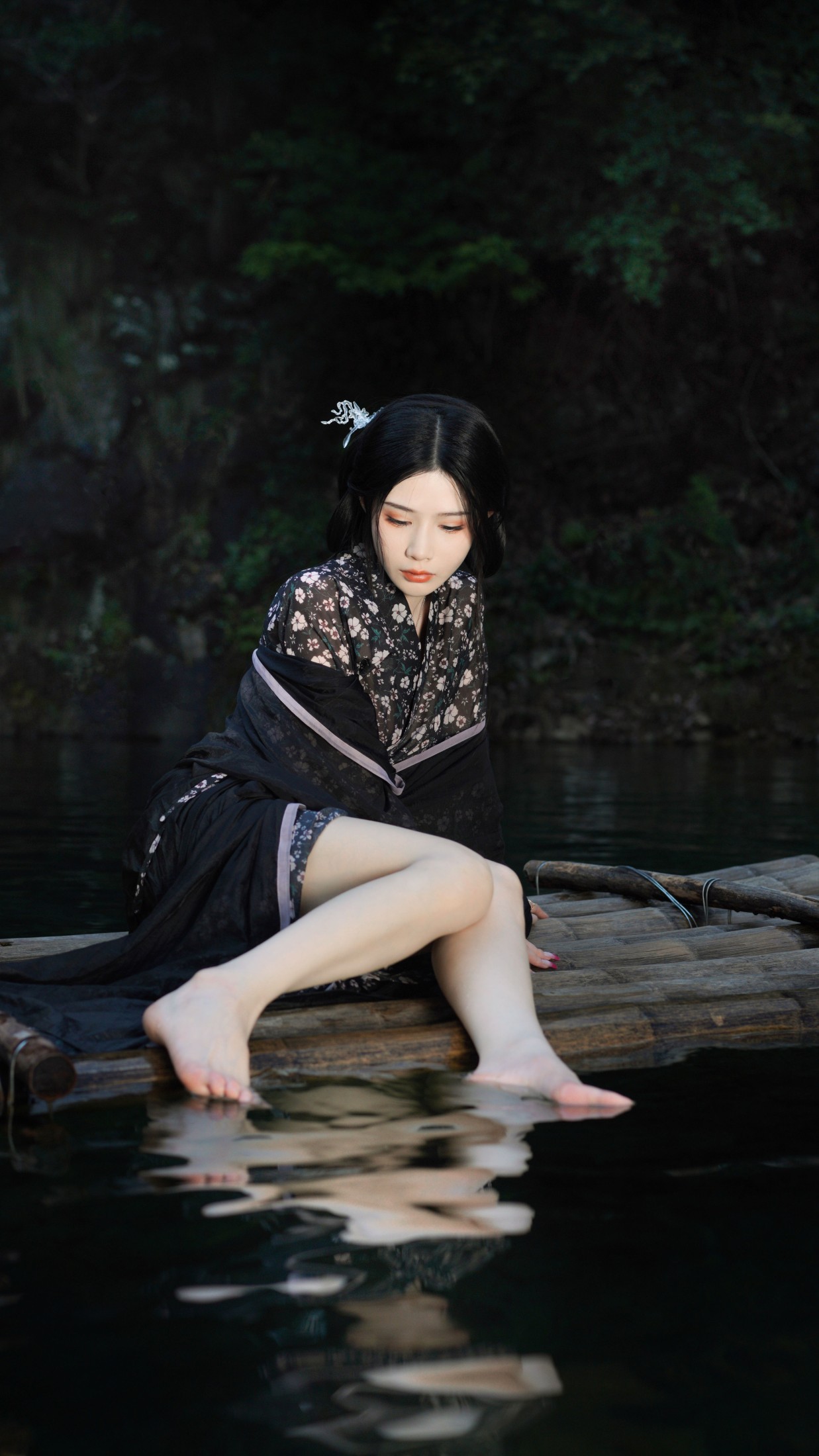 图片[4]-雪糕 – 《筏》[27P]-COS写真在线网
