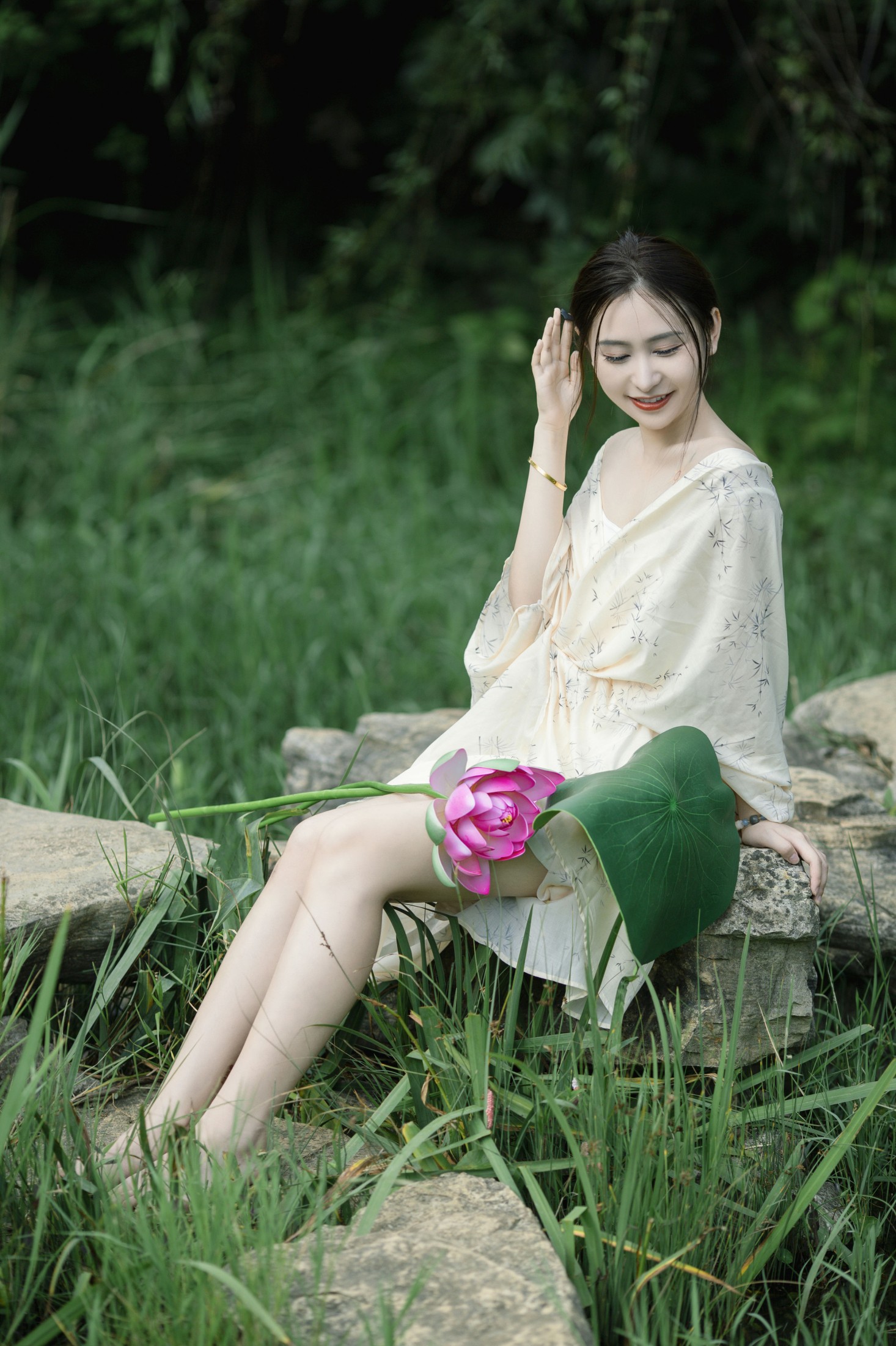 图片[4]-可可多尼 – 《荷塘》[28P]-COS写真在线网