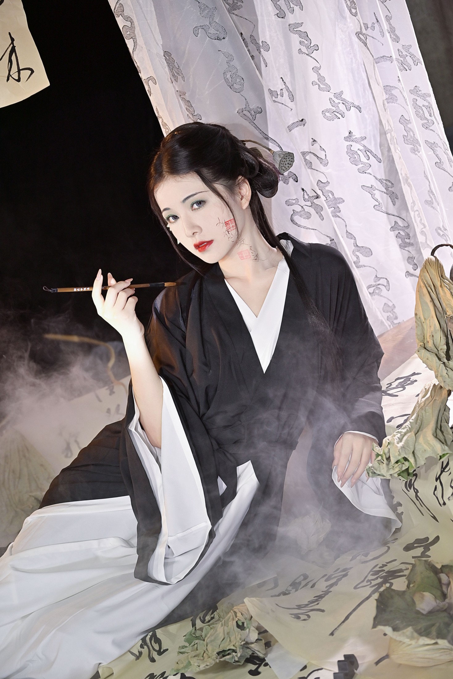 图片[3]-伊伊不想长胖胖 – 《残荷》[30P]-COS写真在线网